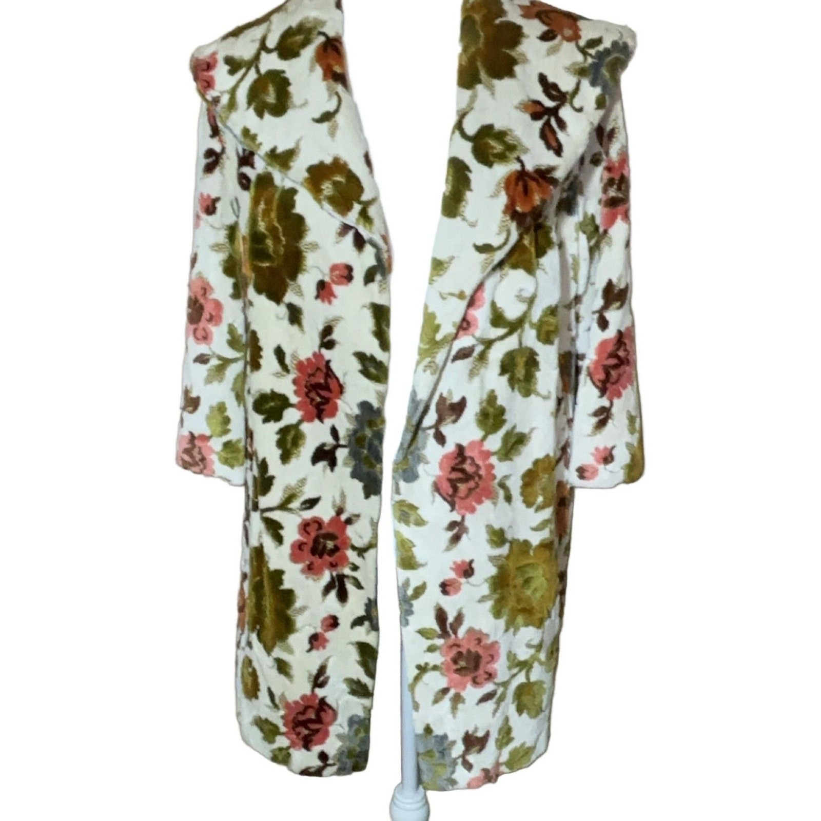 Vintage Floral Chenille Tapestry Coat Cream Olive Green Orange Pink Pockets
