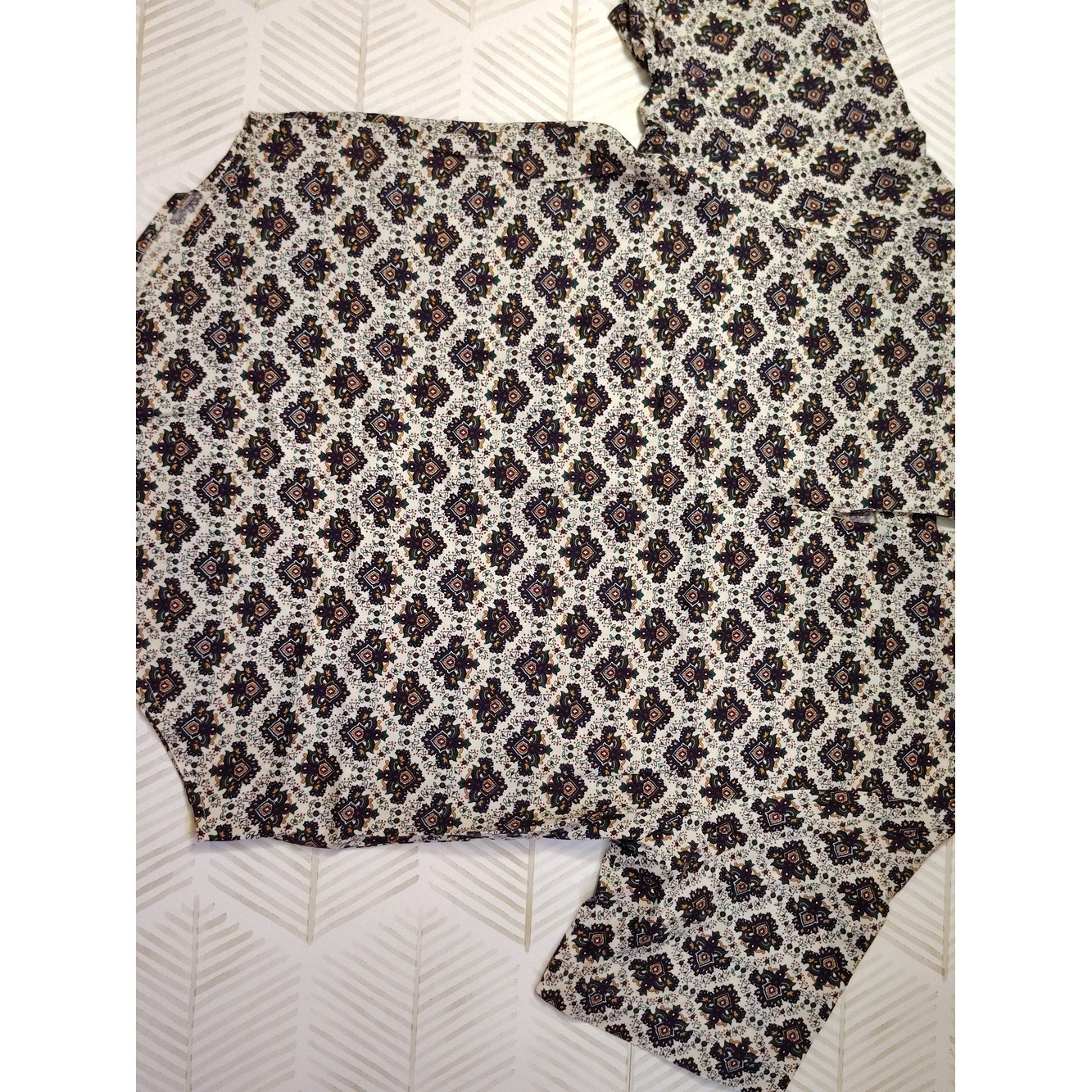 Vintage RAFFERTY Blue Gold Paisley Silk Feel Top L