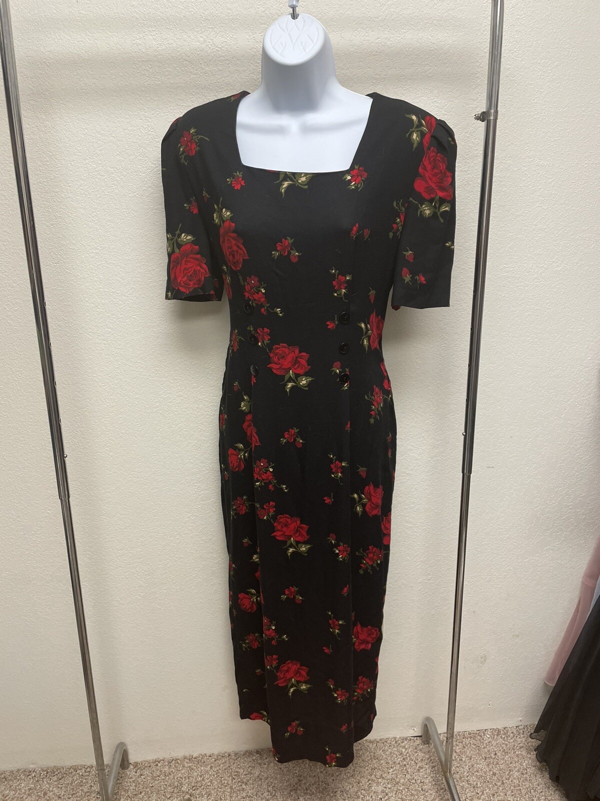 Vintage Betsy’s Things Black & Red Rose Elegant Button Accent Pencil Dress
