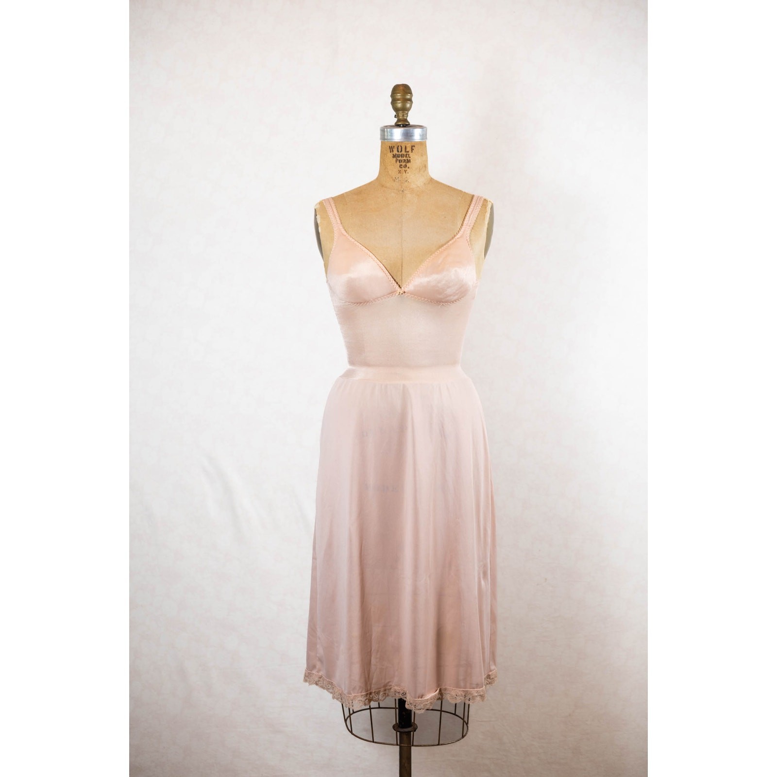 Vintage 70s Olga No Seam Bodysilk Slip Dress, 34A Lingerie Style 395, Blush Nude