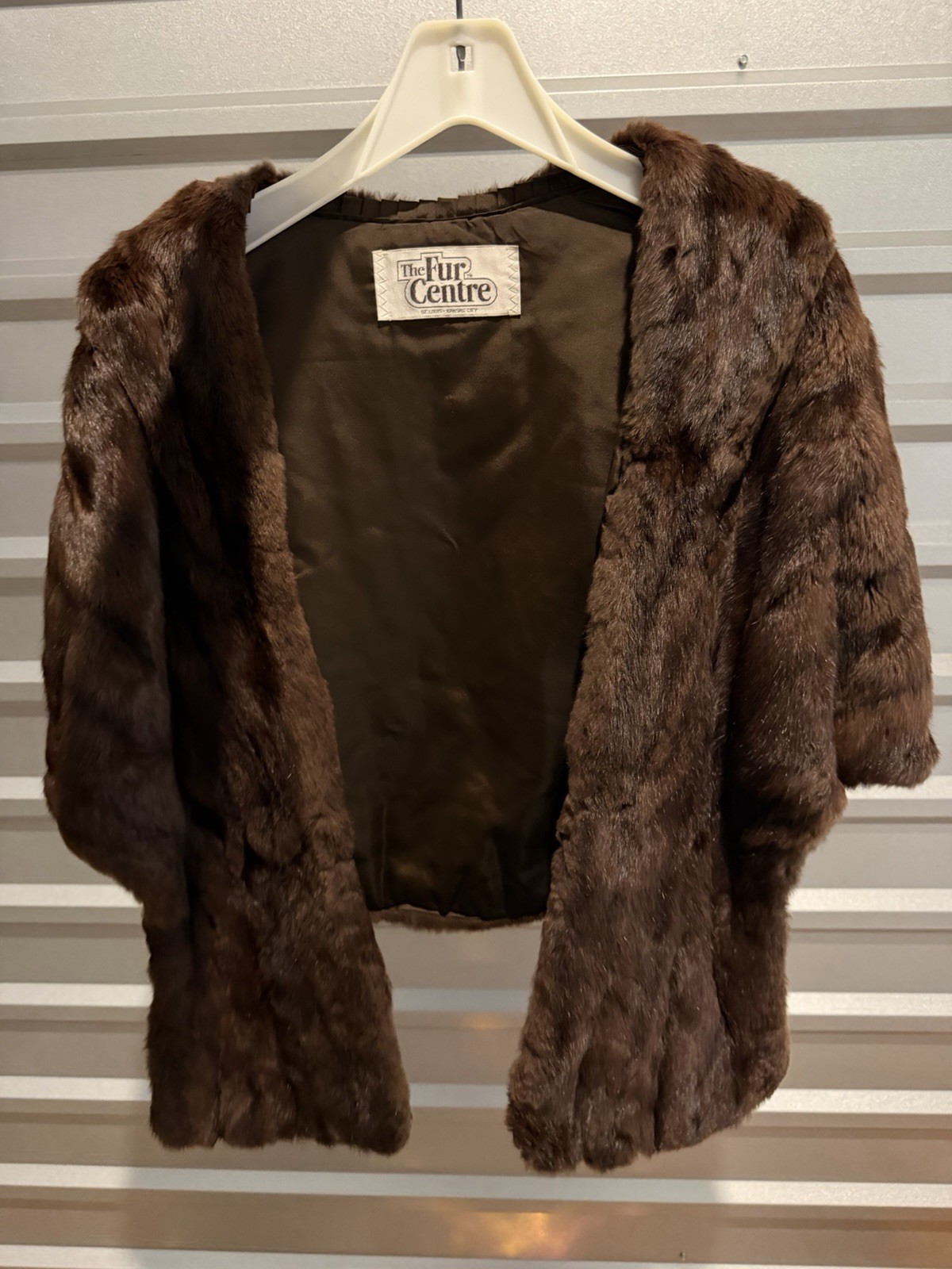 Vintage Brown Mink Fur Stole, Cape Style. 1950s-60s. Classic! Silk Lining!