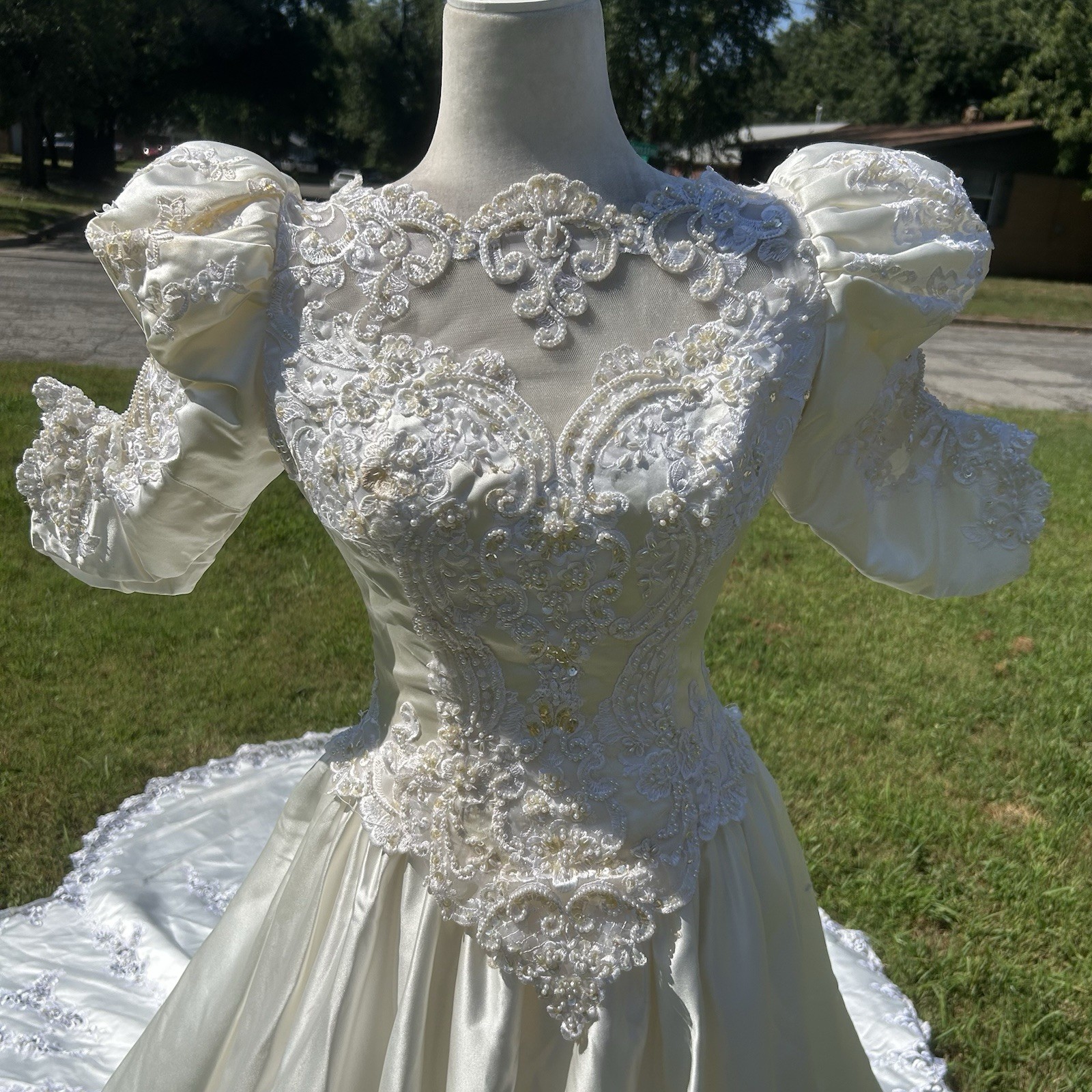 Vtg 80s Ivory Satin Beaded Bride Wedding Dress Short Sleeve Long Train Size 14