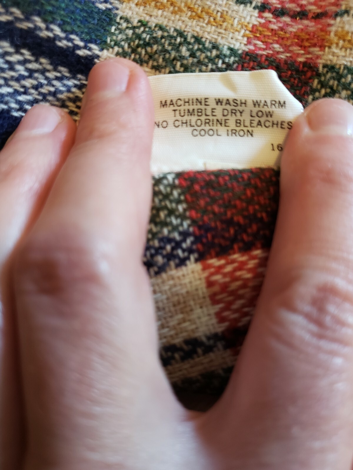 1970’s women’s/young adult vintage plaid wool skirt size Sm. Pandora..for teens
