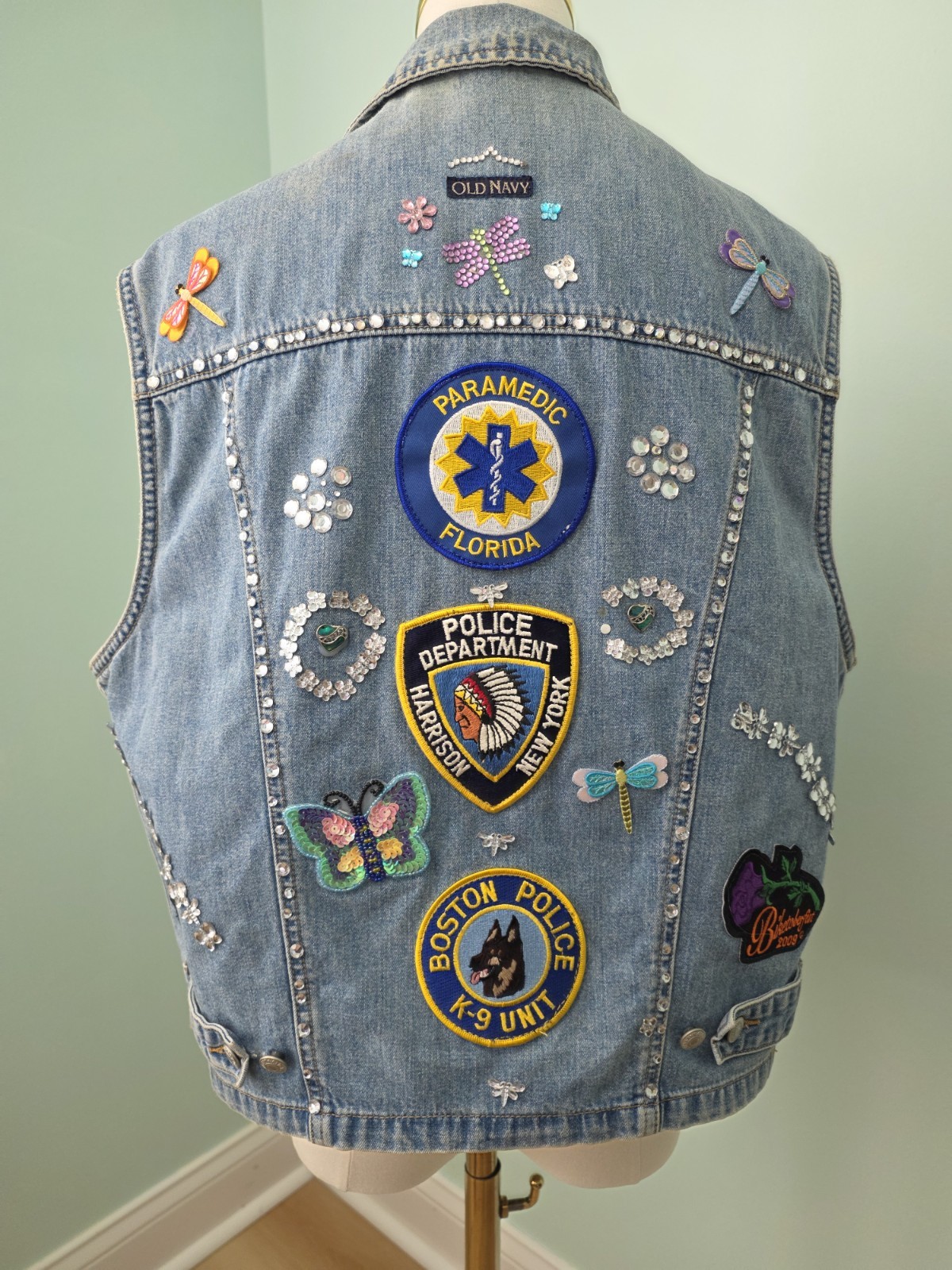 Vtg Old Navy Large Womens Jeans Vest Diva Patches Jeweled Pins Biker Vest