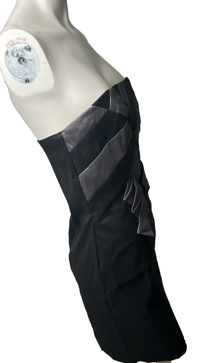 Jessica McClintock Strapless Black Cocktail Dress Pewter Detail Size 8