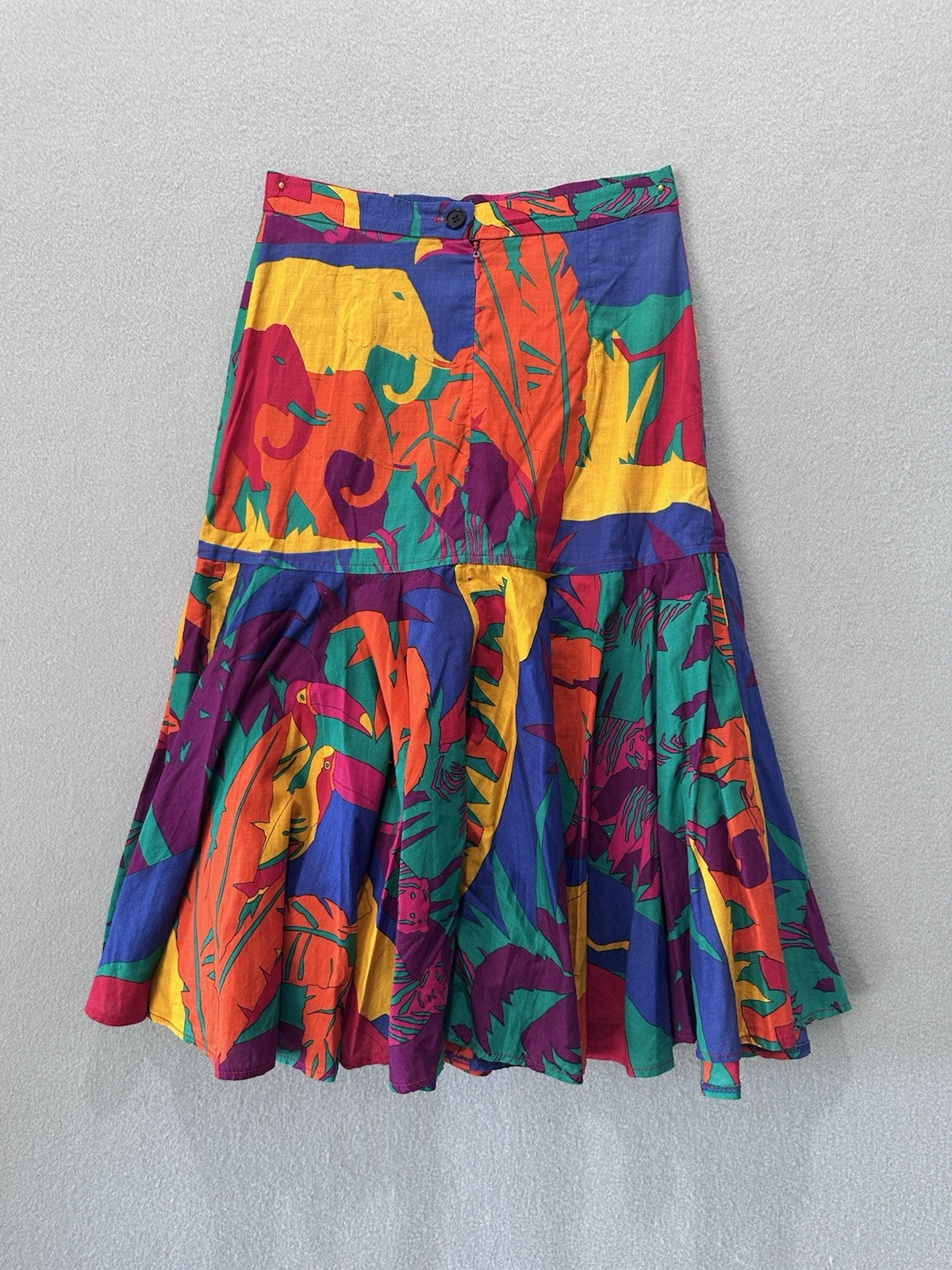 Vtg Bergdorf Goodman Colorful Midi Skirt Size 4 Animals Zip Back Artsy Fit Flare