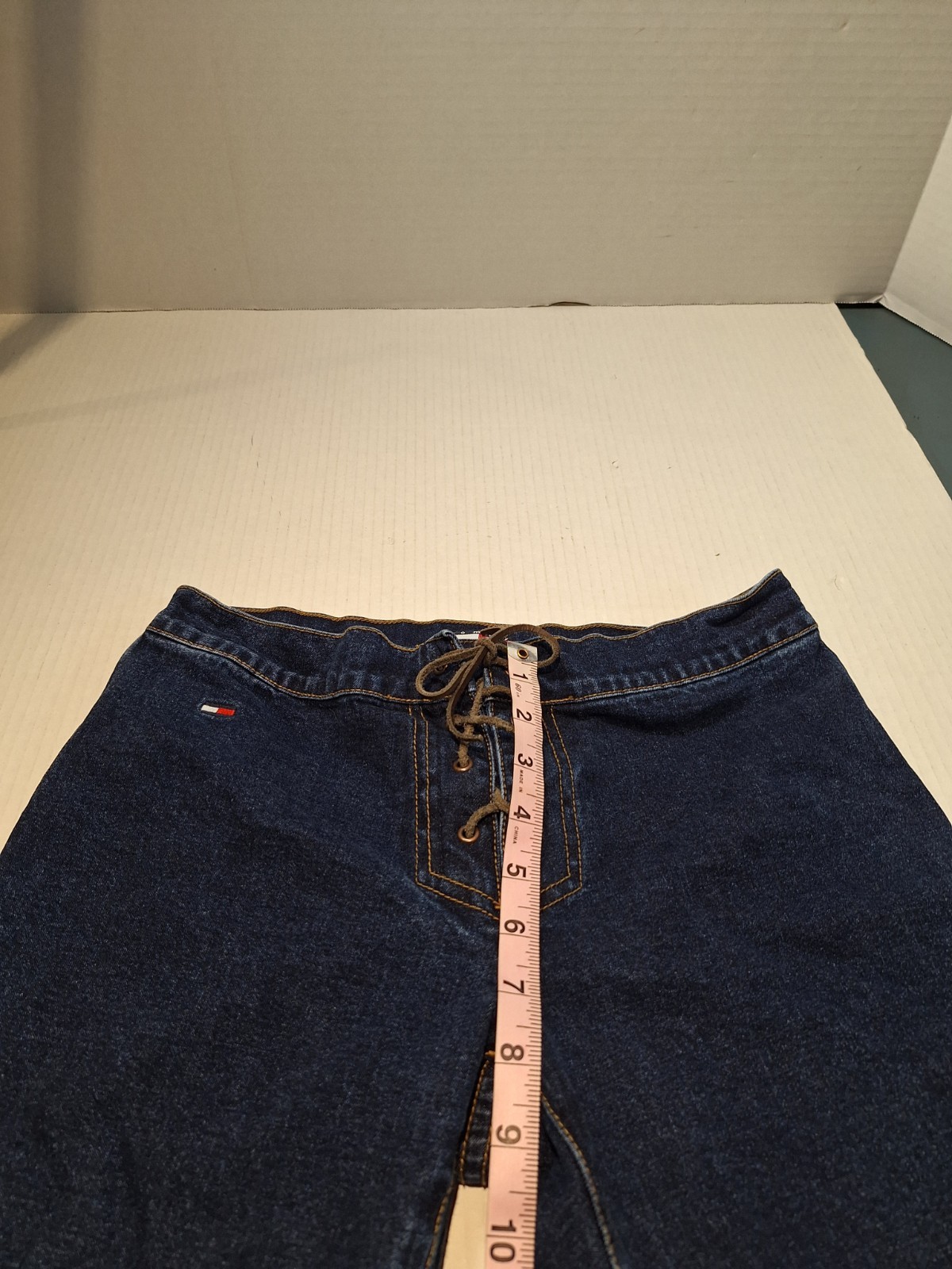 Vintage Tommy Hillfigure Jeans 2001 Size 7 Tall Dark Wash Cotton Blend Y2K