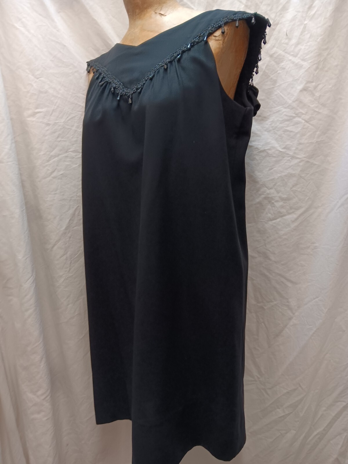 Vintage 1960’s Black Rayon & Beaded Mod Coktail Dress by Jerrie Lurie M/L