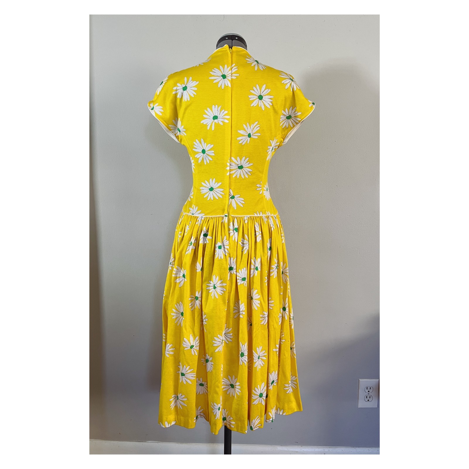 VTG Hanae Mori Sz 8 Yellow Floral Midi Dress Early 80s Made in Japan
