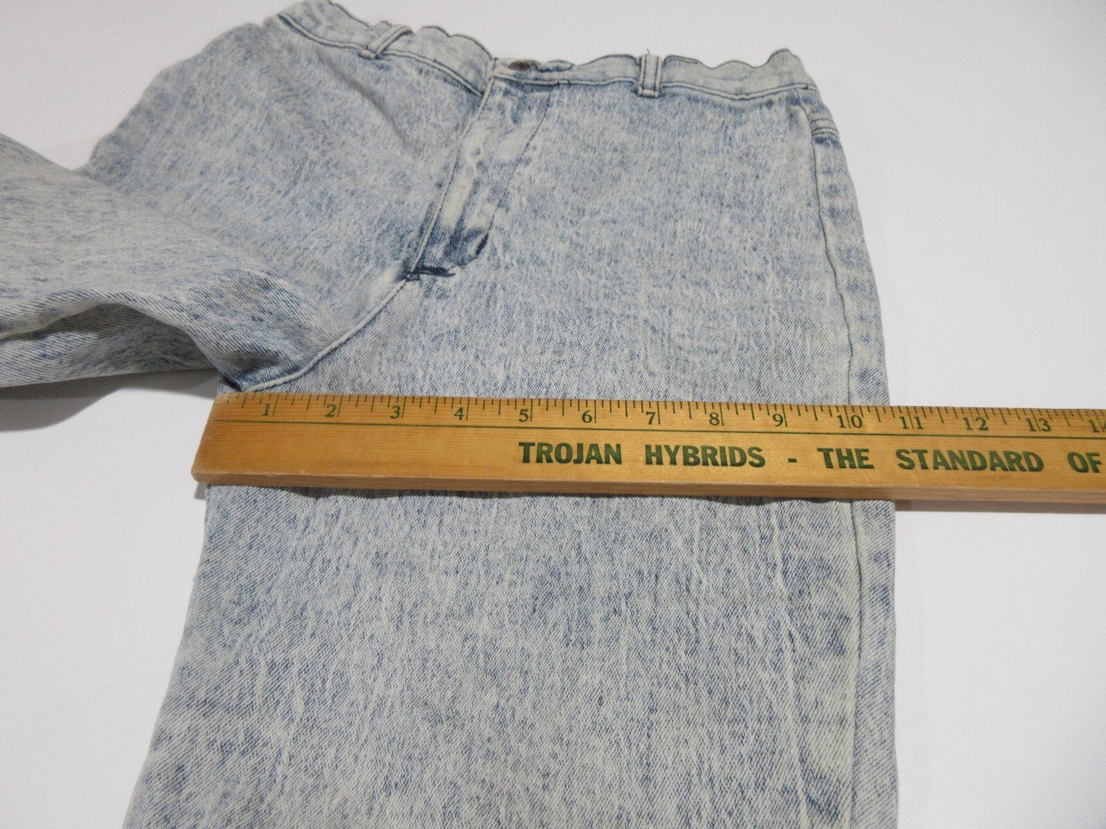Sz S 25×7 TRUE VINTAGE Le Touche Acid Wash High Wait Jean Denim Shorts Women’s