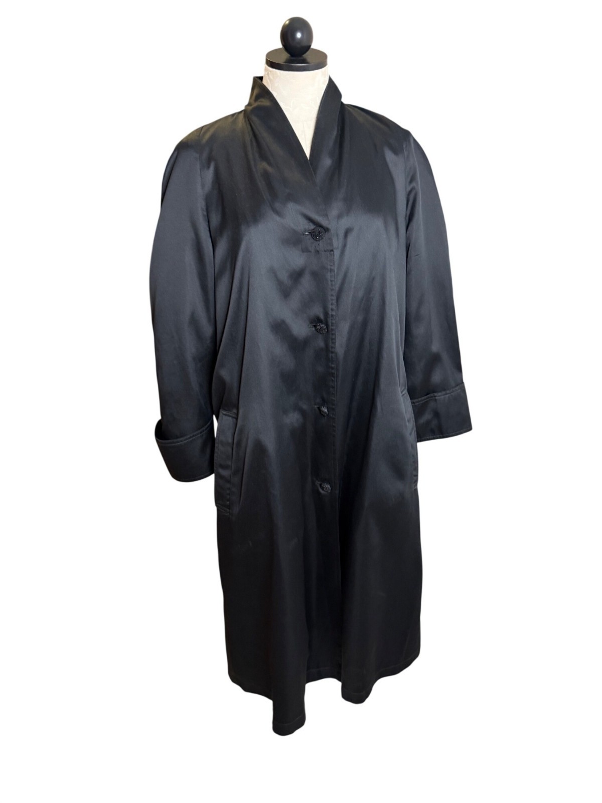 Count Romi LTD. Evening Coat Vintage Size 2 Black Satin Button Front Long Sleeve
