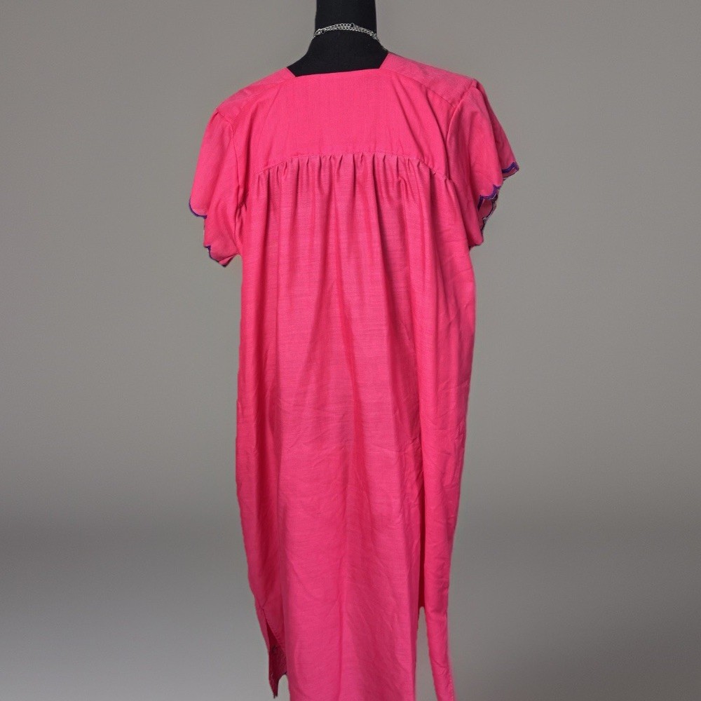 Vintage Panama Embroidered Caftan Dress Fuchsia Floral Muu Muu House Dress