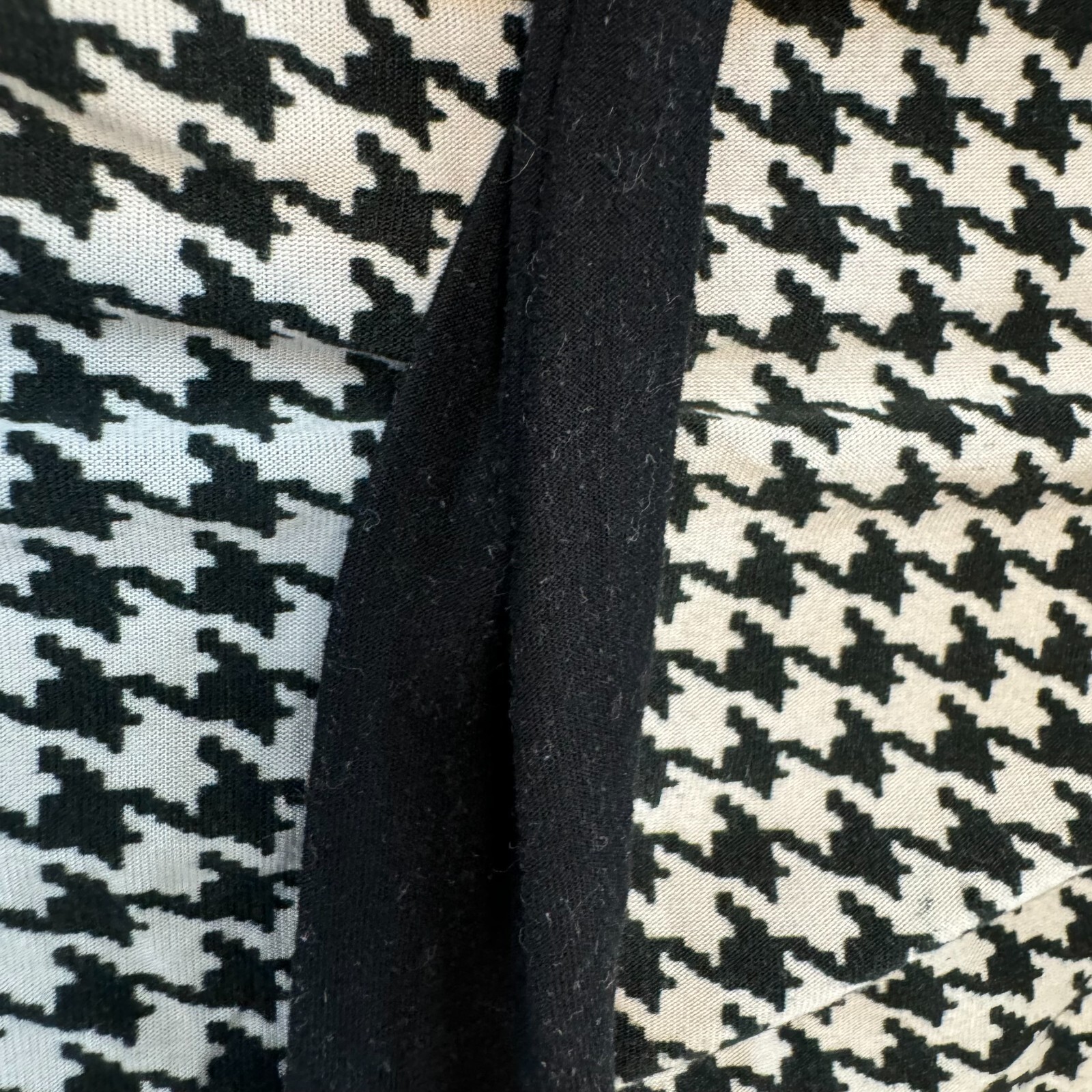 Y2K Vintatge Top S Small Black White Slinky Stretch Houndstooth Preppy Corpcore