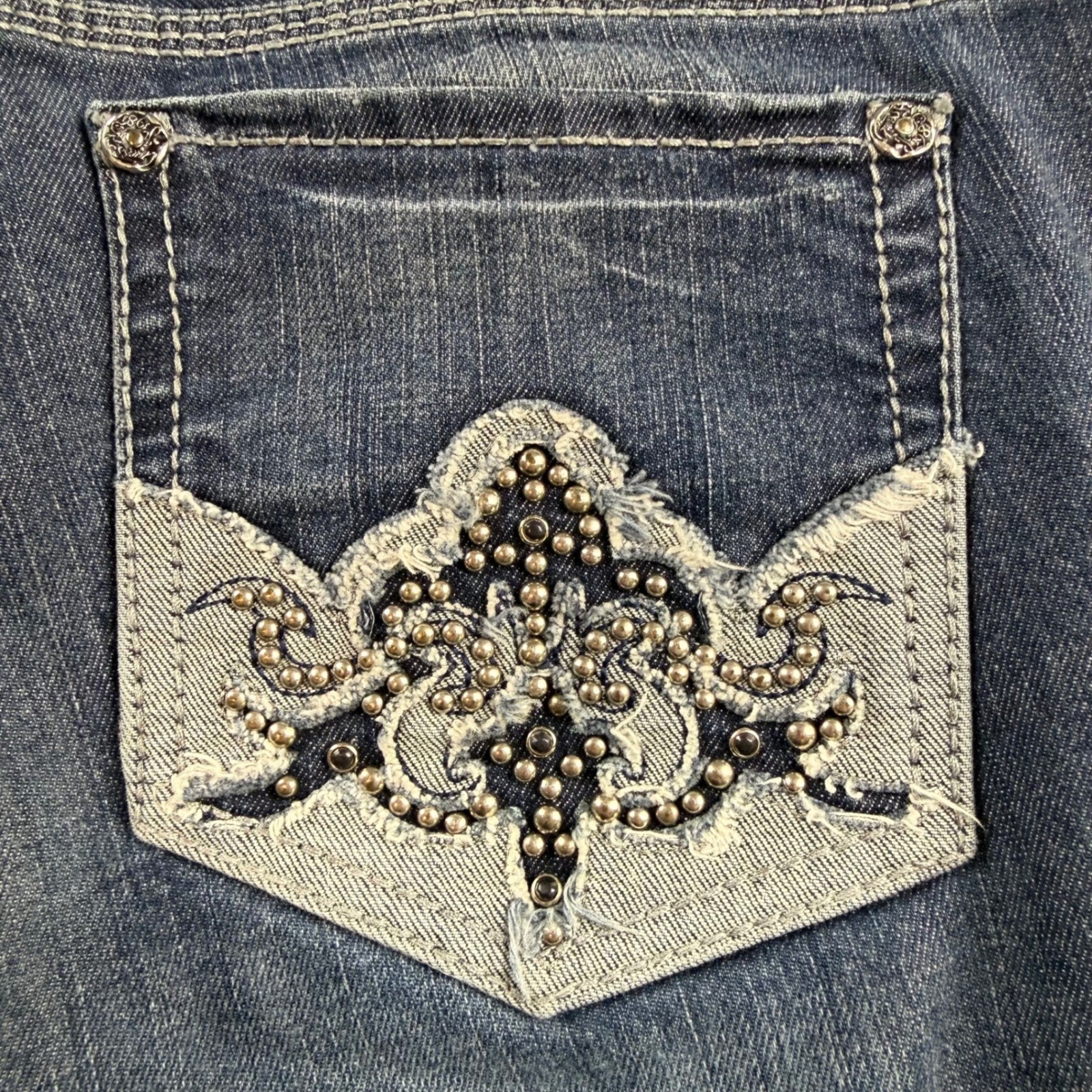 Vintage Guess Bootcut Jeans Womens 32 Blue Distressed Studded Pocket Y2K Indie
