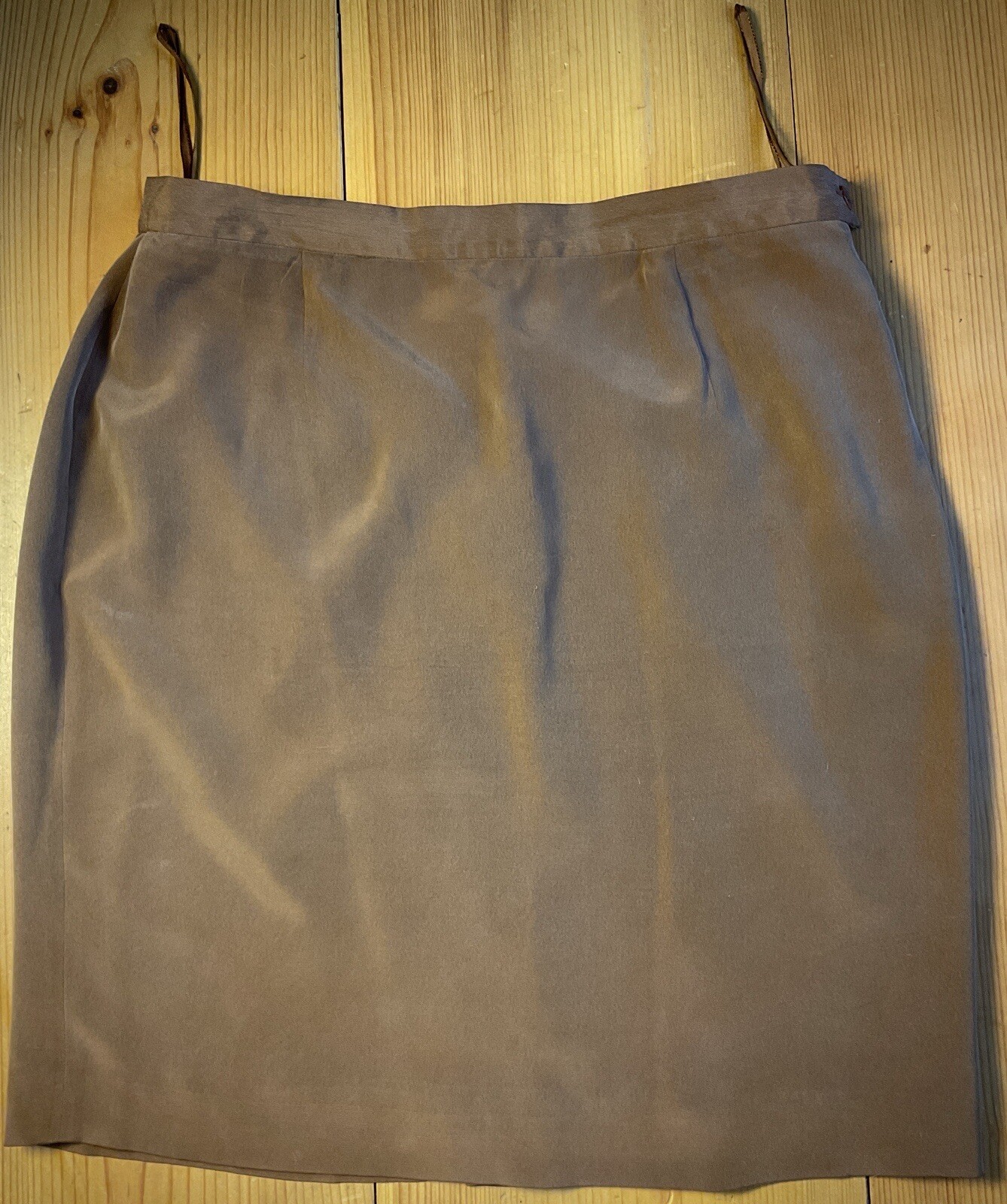 VTG Rena Rowan Women 2-Piece Silk Suit Sft Brown SzMED China Tailored Needs Fix