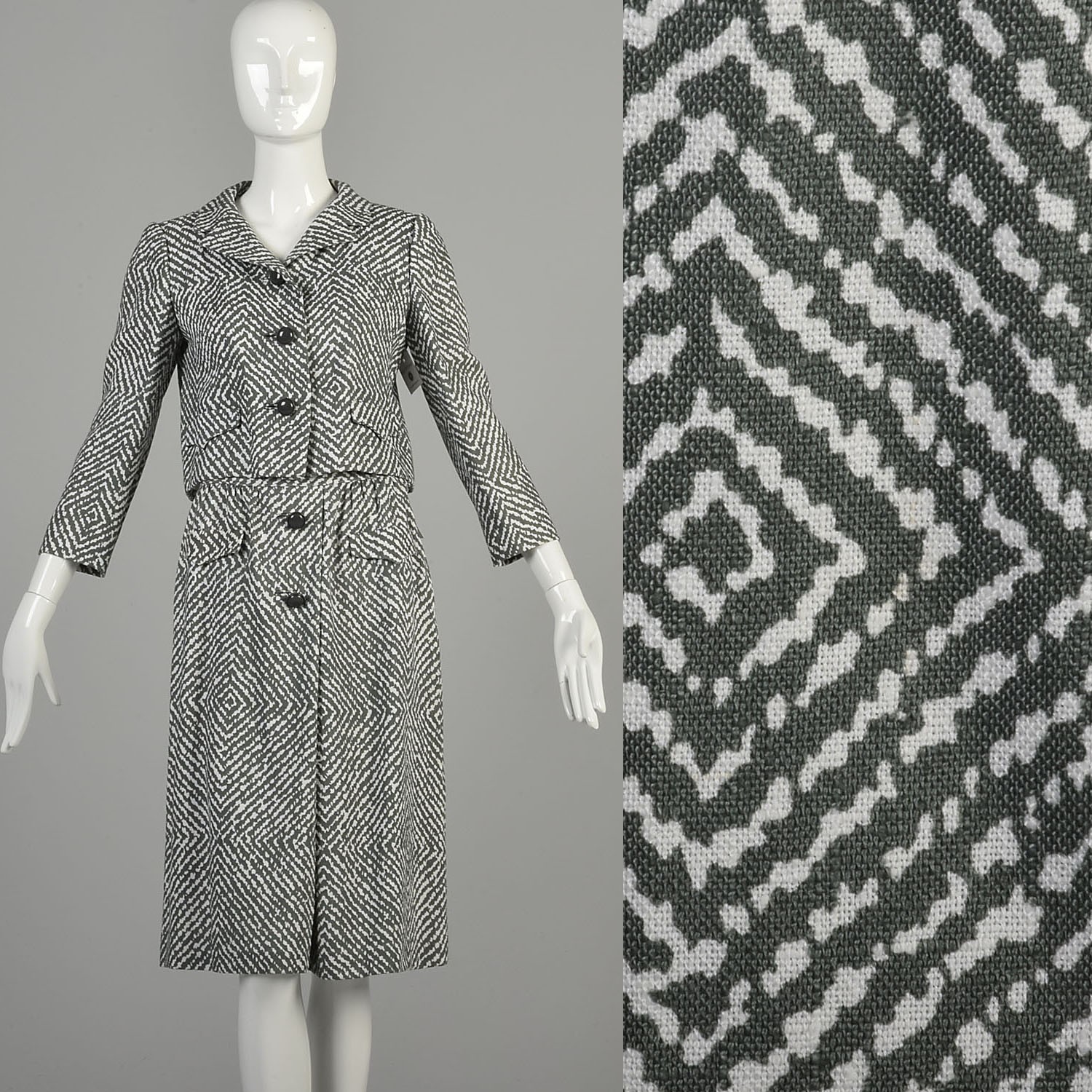 Small 1970s Skirt Suit Set Cropped Jacket Grey White Geometric Hannah Troy