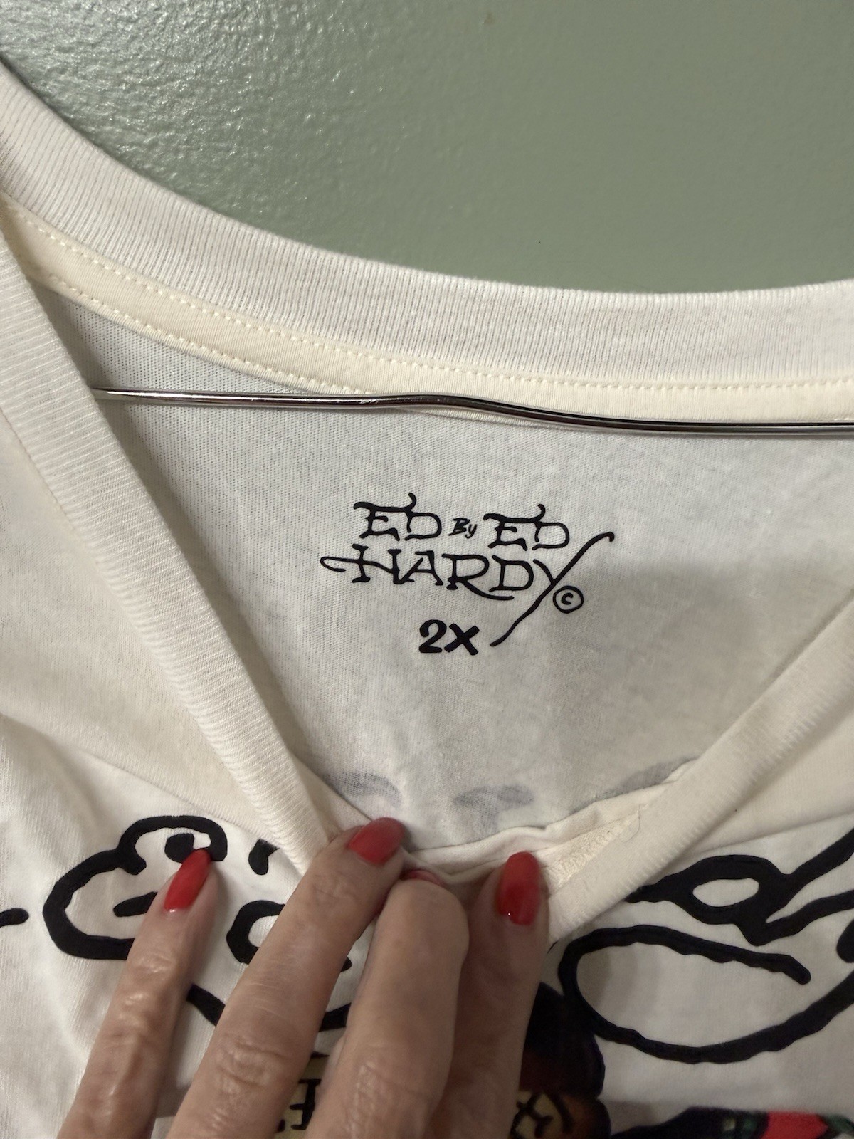 NWT Ed Hardy Shirt Color: Ivory, Love Before Honor HeartGraphic Logo Size 2xl.