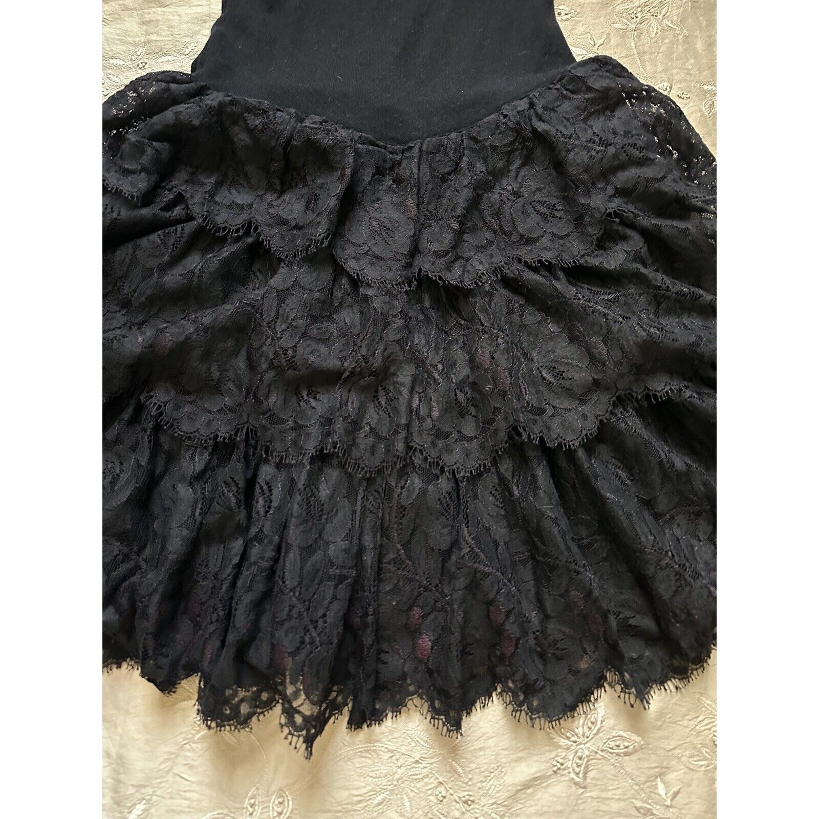 Vintage Adrienne Vittadini Sweater Dress Lace Ruffles Layered Wool Black Sz M