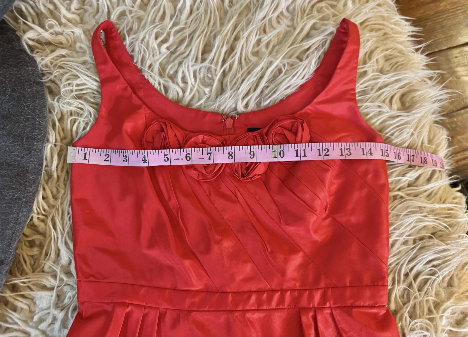Vtg Red Carmen Marc Valvo Silk Regal Neck Empire Cocktail Roses Dress XS