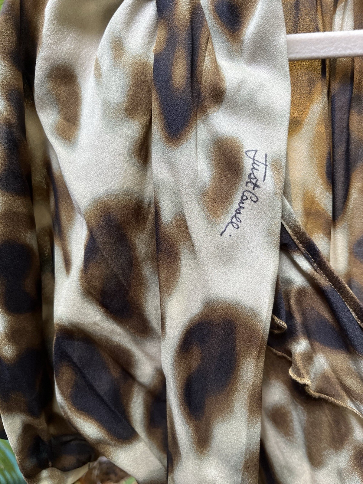 JUST CAVALLI VINTAGE Camouflage Top Short Sleeve Tie Ruffle Buttons Italy 42