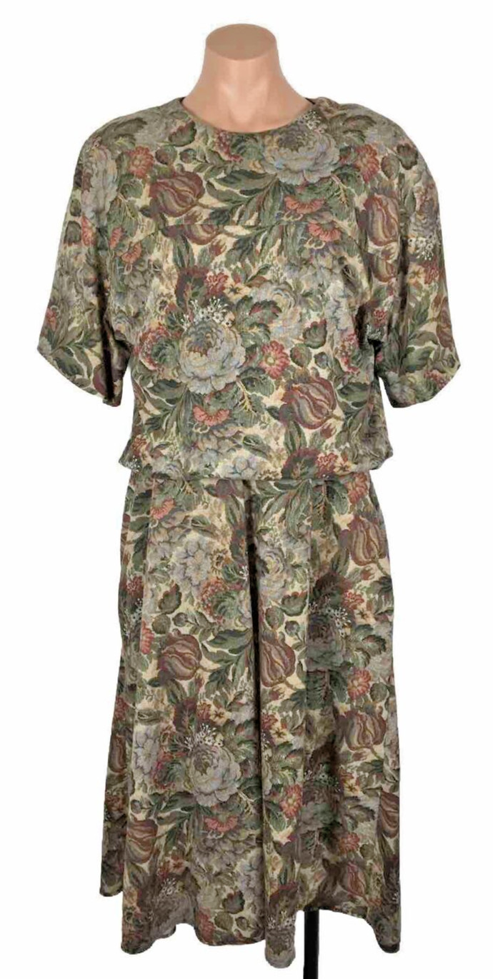 Vintage Gorgeous 80s 1980s FLORAL cottagecore Tapestry dress 14