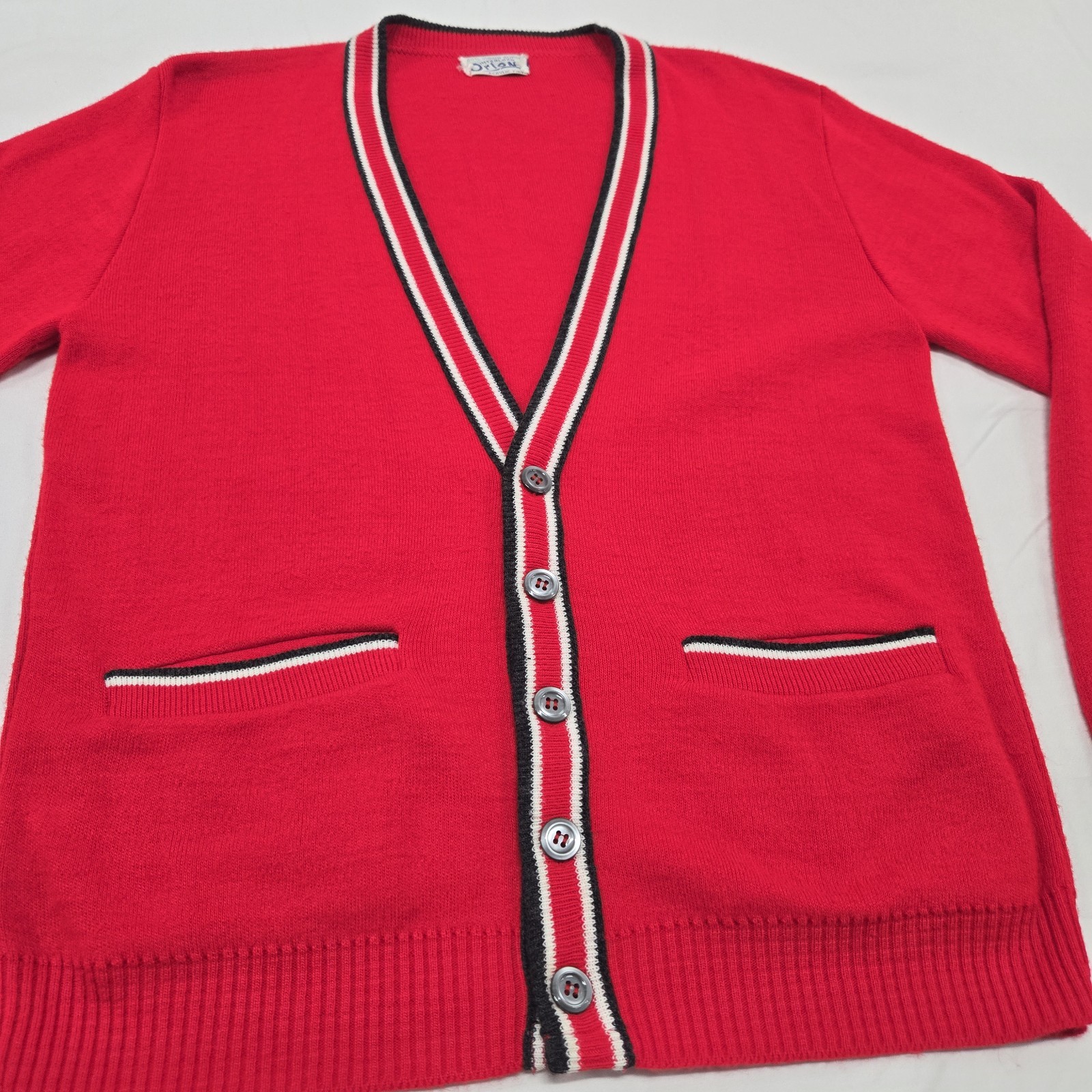 S/M Vintage Interlock Orlon Red Sweater Button Cardigan 100% Virgin Du Pont 60s