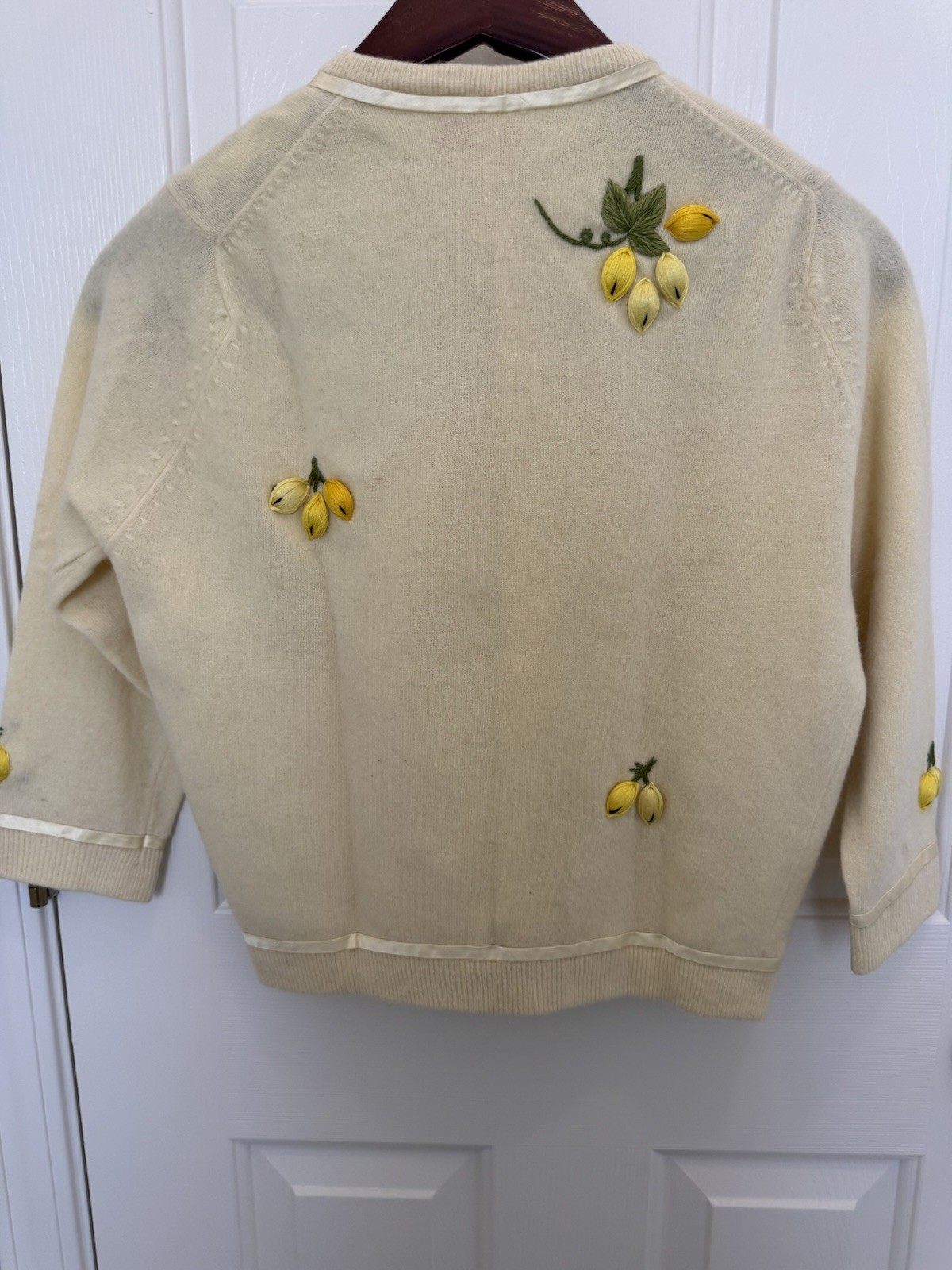 The Best Co., Ltd Vintage Ivory Yellow Embroidered Floral Cardigan Size 40