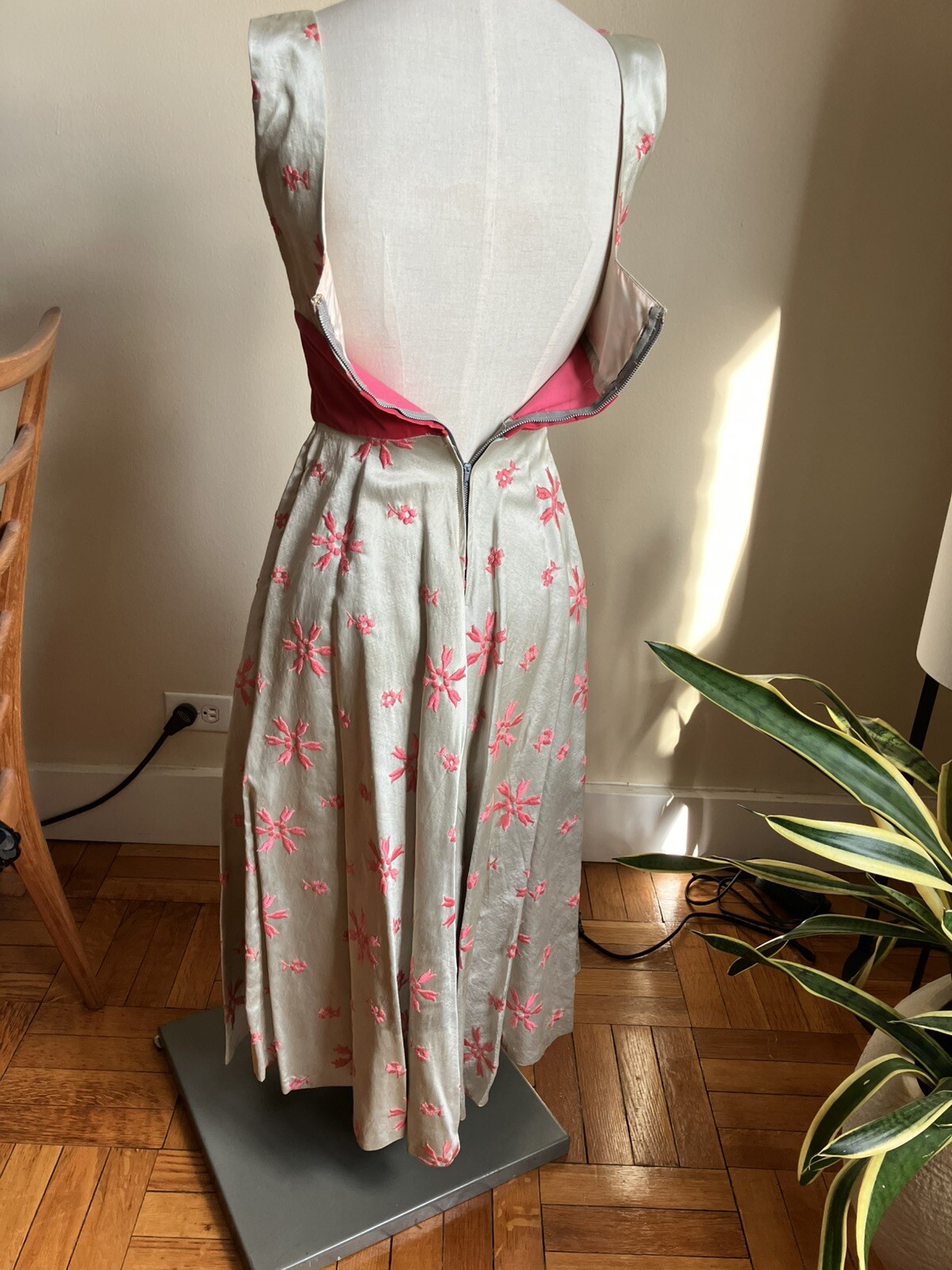 1950’s Party Dress Embroidered Celadon and Pink Vintage XS Fit and Flare $195