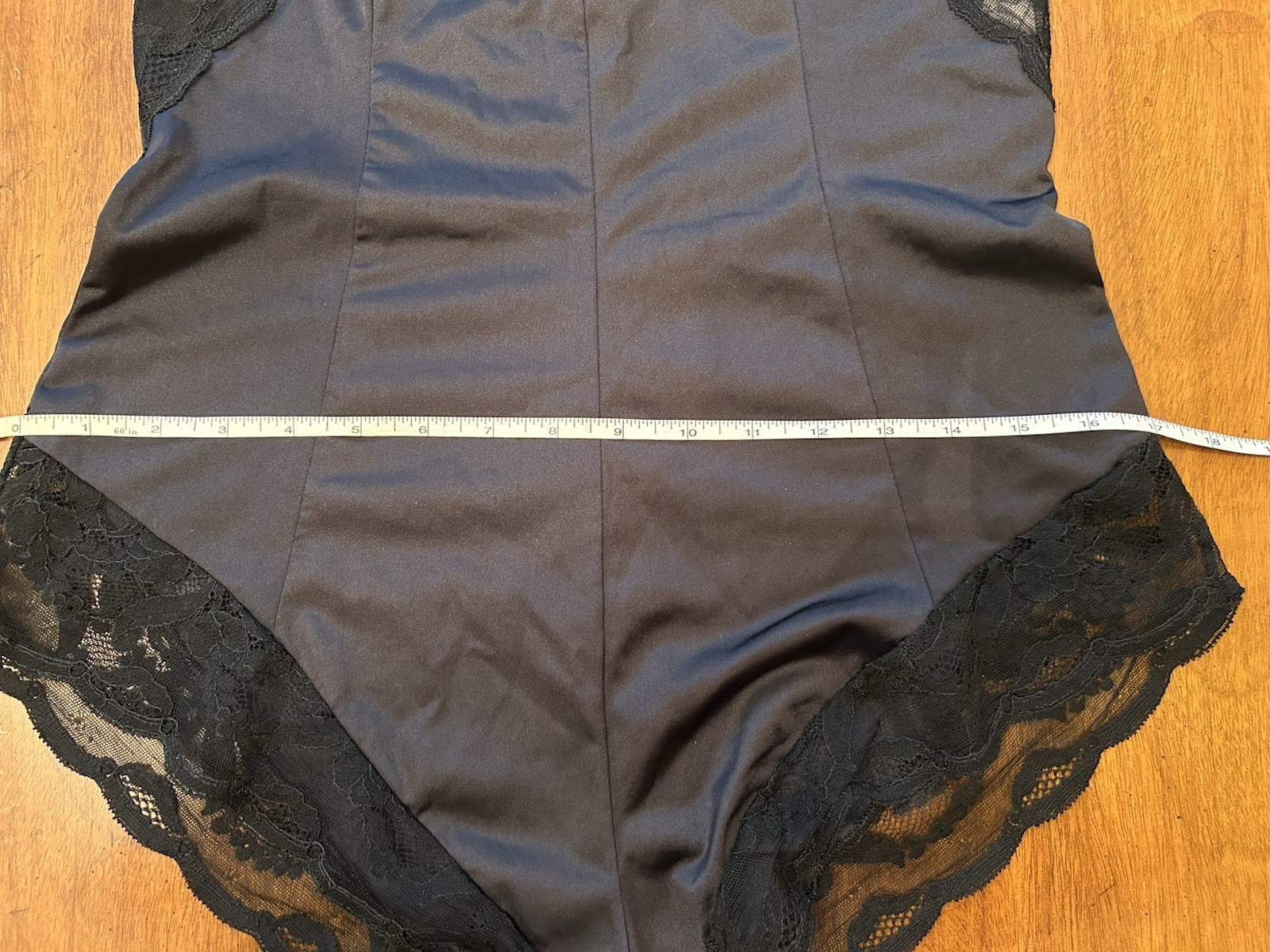 VTG Wonder Maid Lord & Taylor Teddy Bodysuit Lingerie Sz 32 Nylon Lace Black