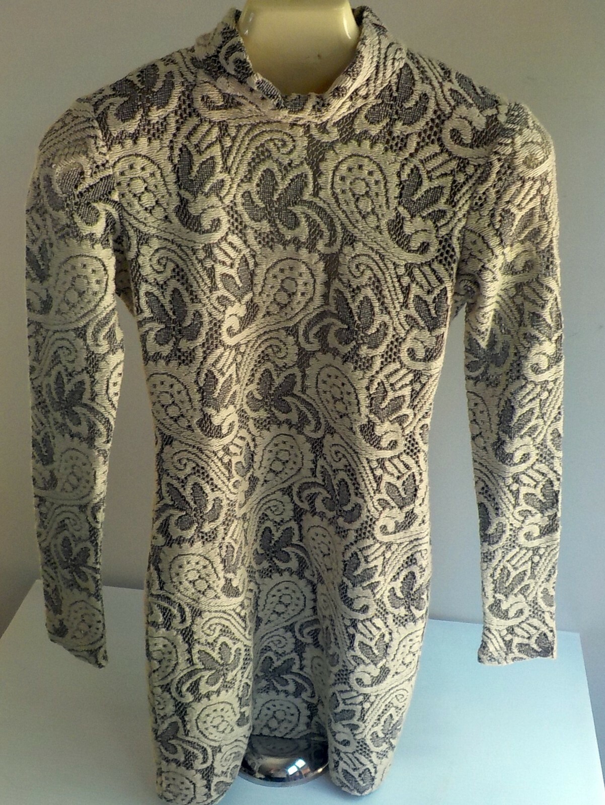 PINS and NEEDLES Sheer Knit Overlay Open Plunging Back Tan and Ivory SZ SMALL