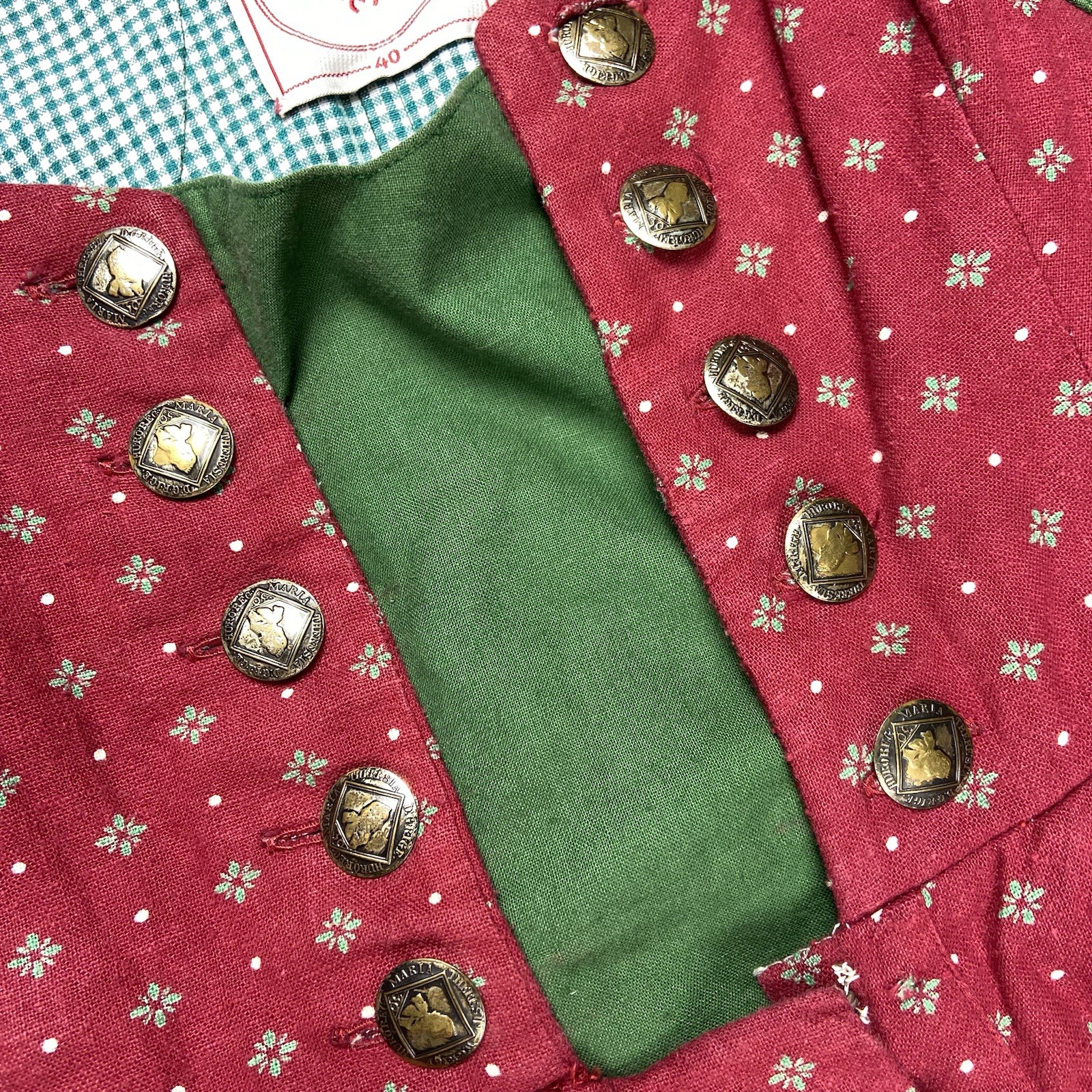 Vintage Women’s Red & Green Dirndl Dress Oktoberfest German Bavarian 40