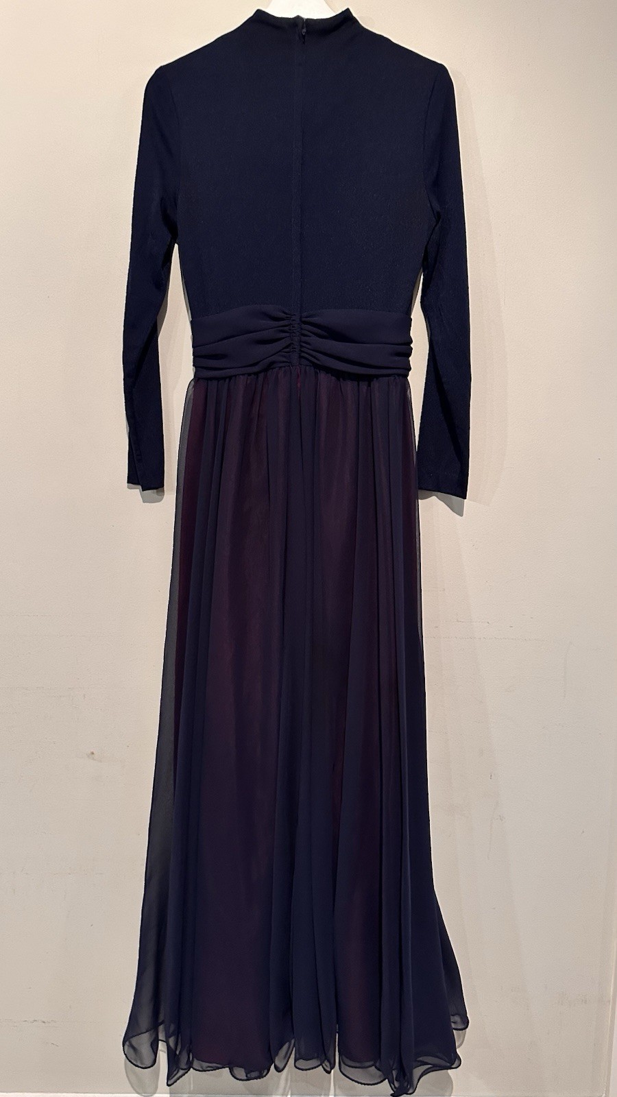 Vintage Miss Elliette Classic Elegant 70’s Navy Blue Women Maxi Gown Chiffon