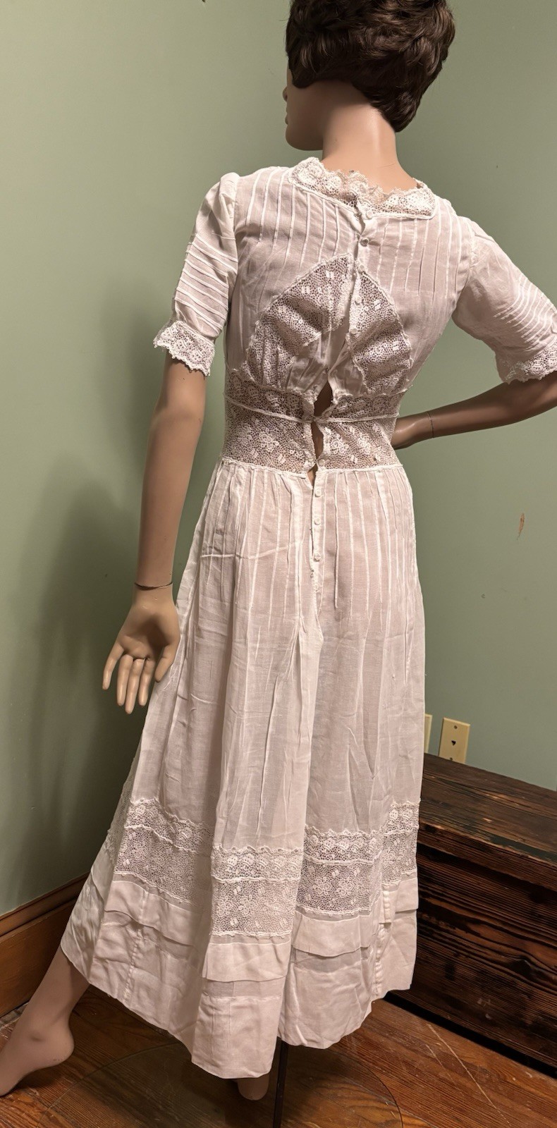 Antique Edwardian White Cotton /Crochet/Lace/ Tea/Day DRESS