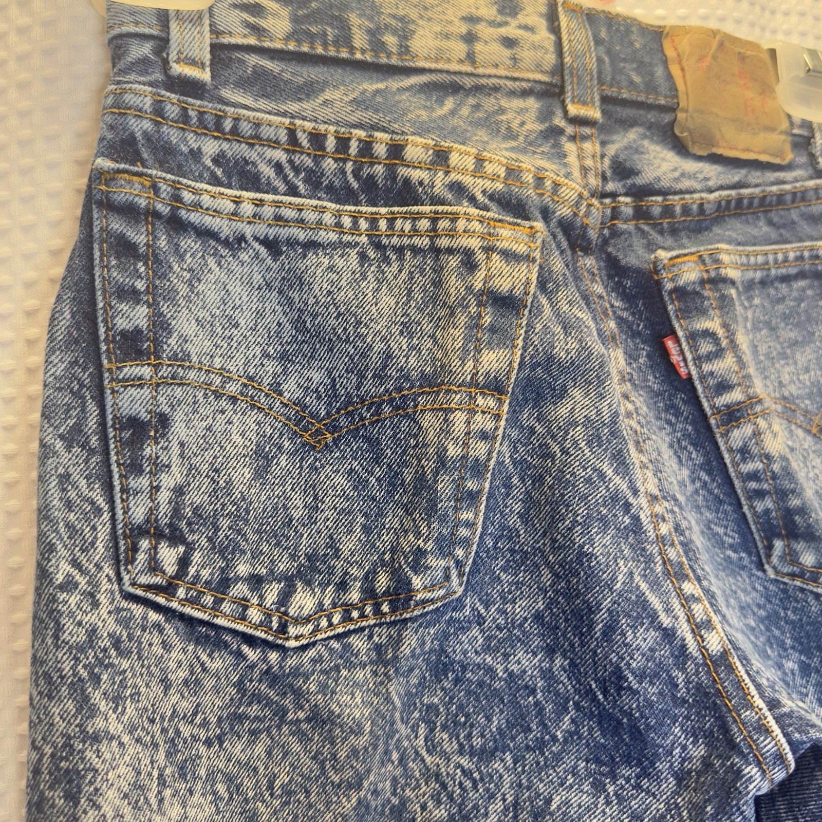 Vintage Crisp 80-90’s Levi’s Button Fly 701 Student Jeans Acid Wash 26×28 USA