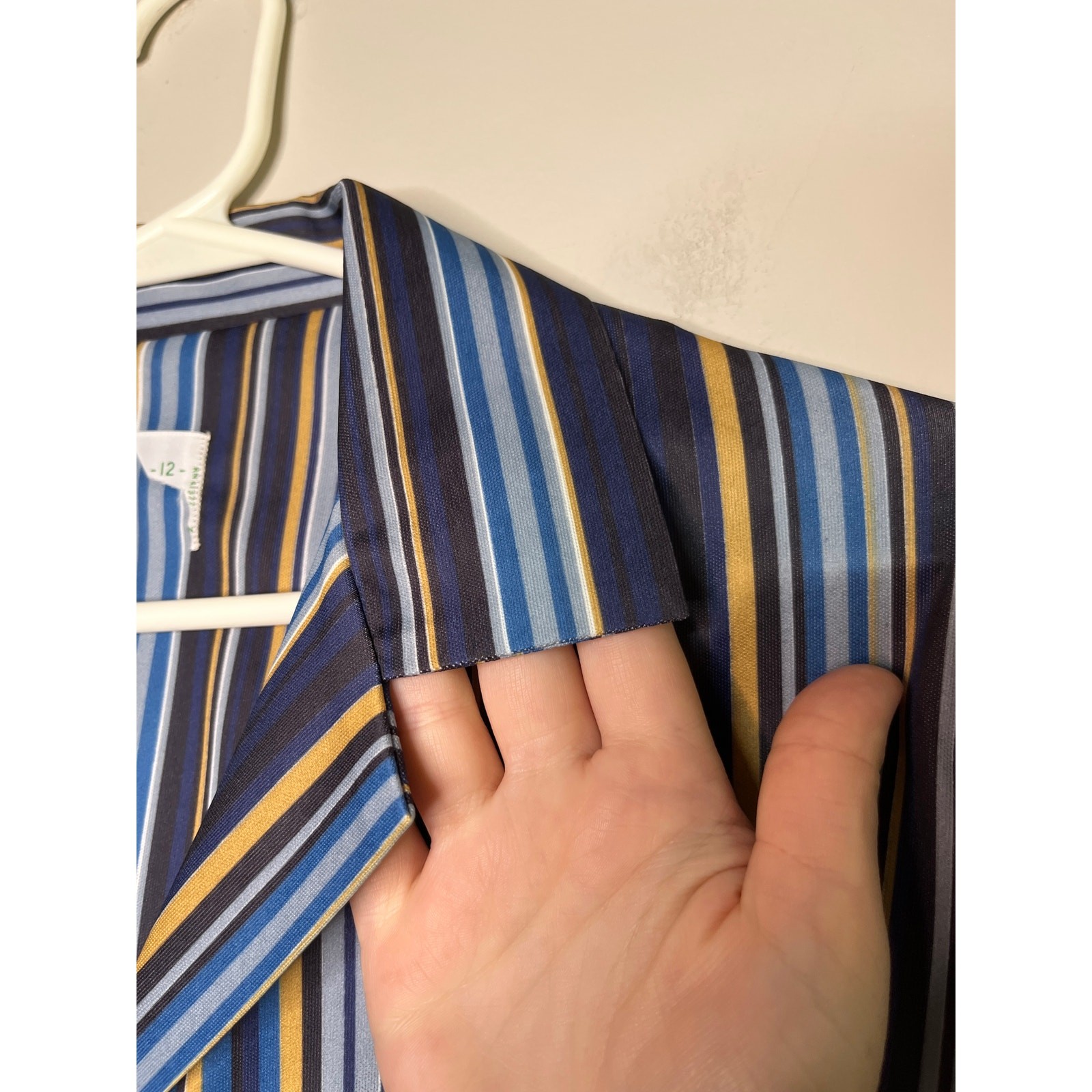 Deadstock 1970s Navy Blue Tan White Stripes Retro Disco Button Up Volup Shirt XL
