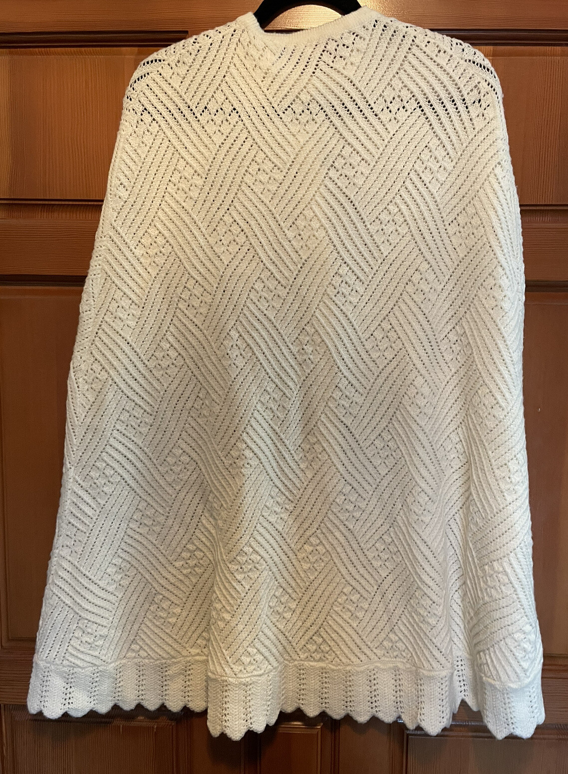 Vintage – 60s SHERRY GALE Cream Turbo Orlon Acrylic Sweater Poncho Cape – OS