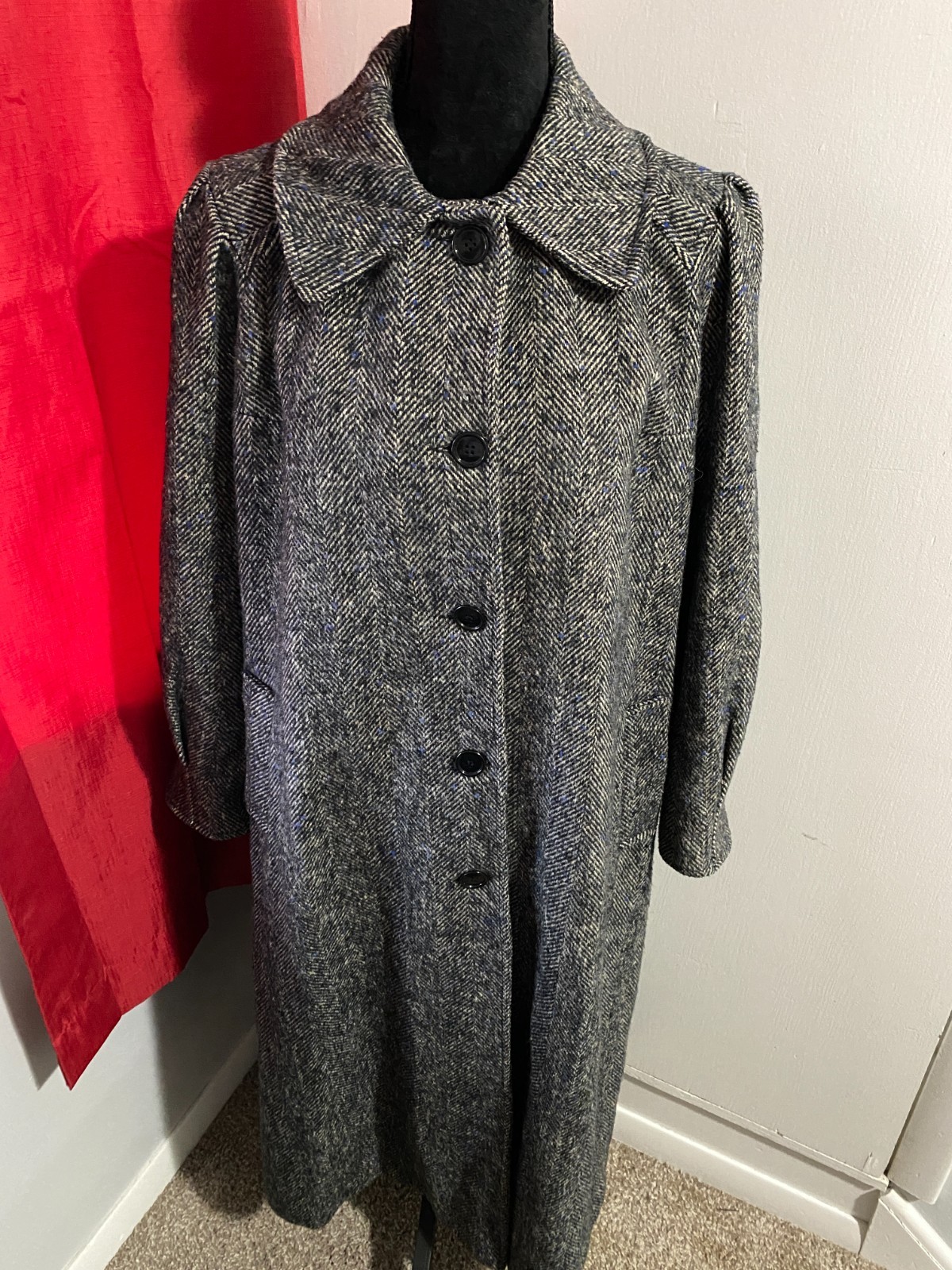 Vintage Lady Suzette Black, Blue, Gray Wool Chevron Button Up Coat/Jacket 70s