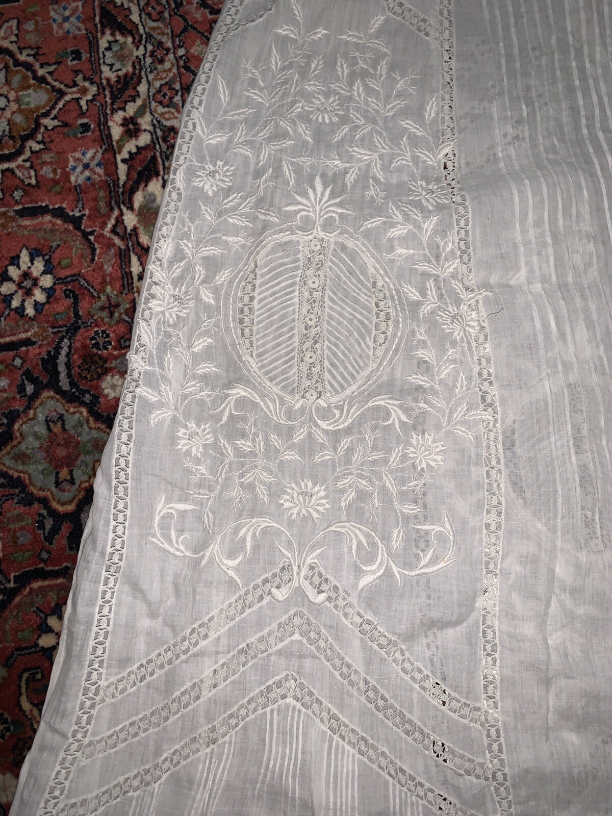 Rare 19th-Beginning of 20th Century Hand Made Lace & Embroidered Batiste Skirt