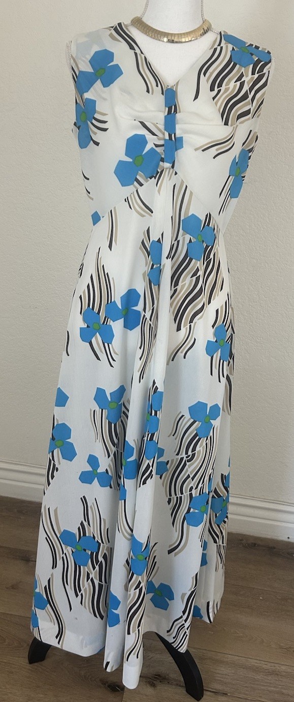 Womens Vintage 1970s Sleeveless Maxi Dress