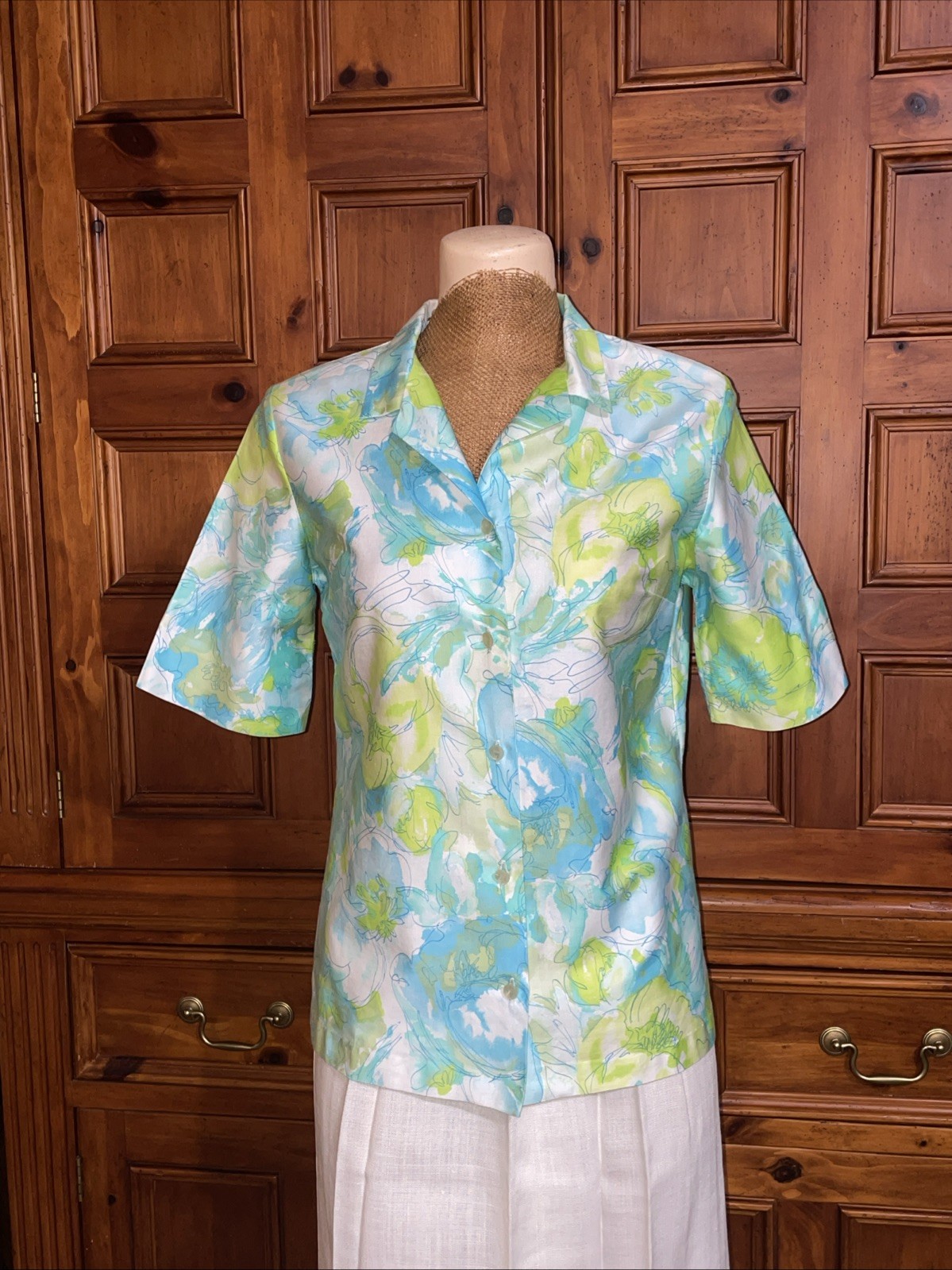 Vintage 50’s Water Color Floral Design Polished Cotton Button Front Blouse S/M