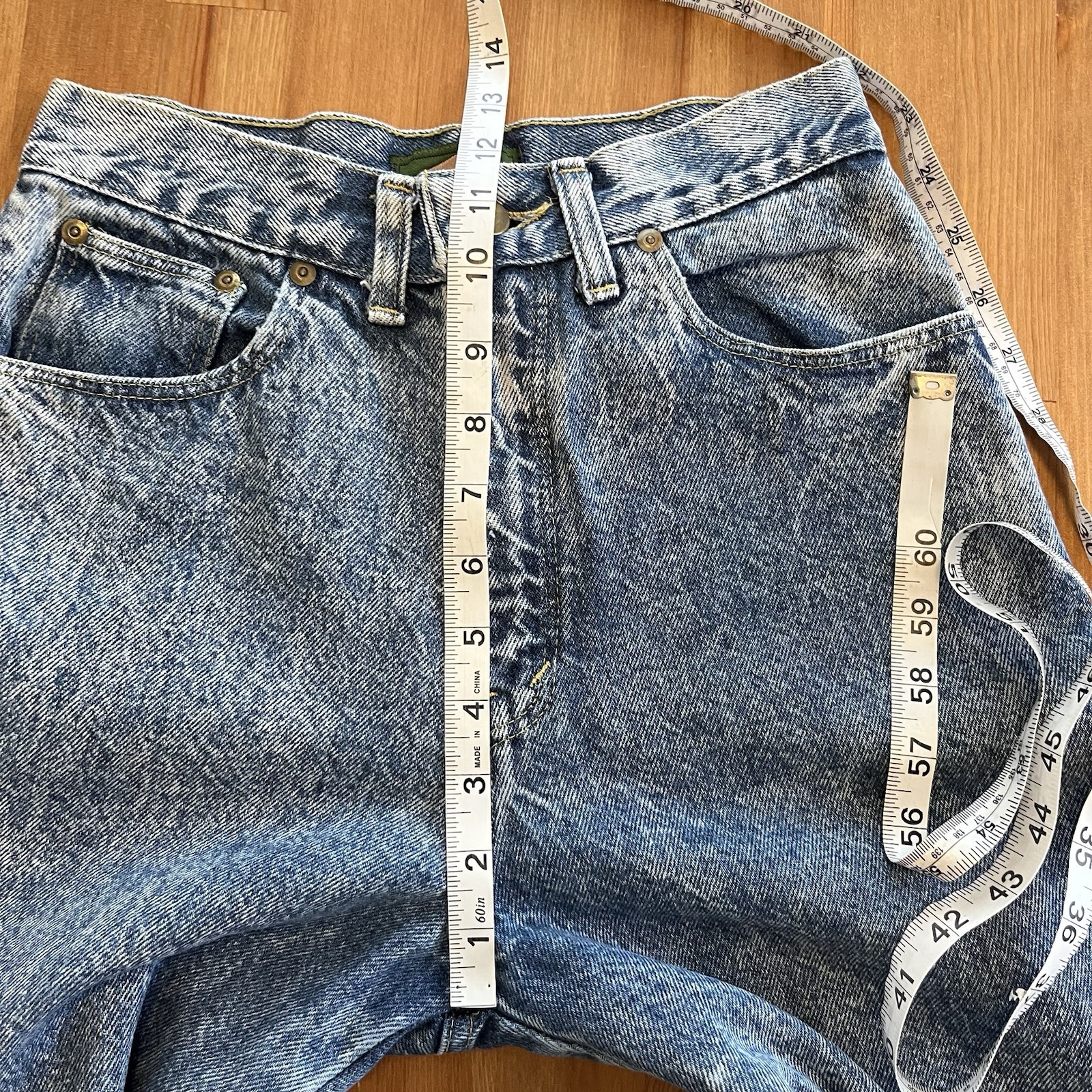 Vintage 80’s Women’s Jeans Acid Wash High Waisted Tapered 26 Waist Made In USA