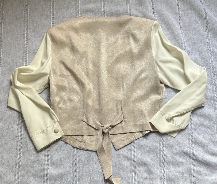 Vintage Just For Petites Beige and Cream Blouse/Vest Combination