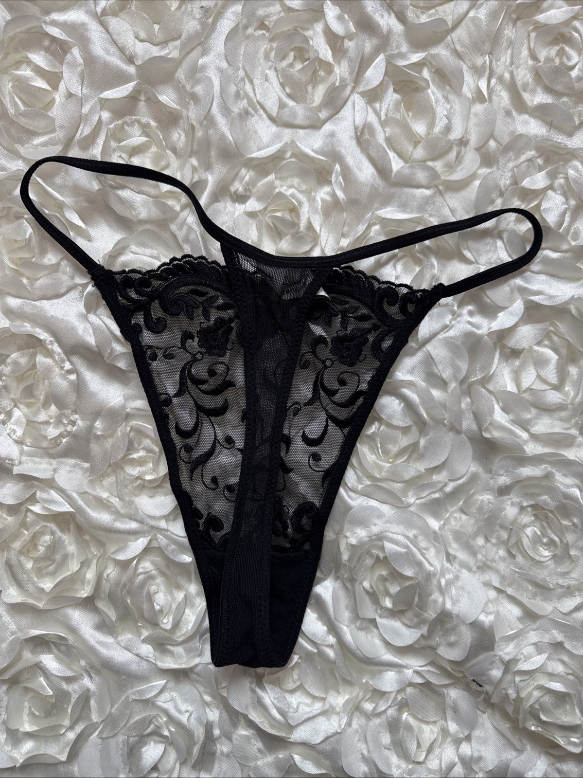 Vtg Felina Black Floral Embroidery V-String Thong Panties SZ M