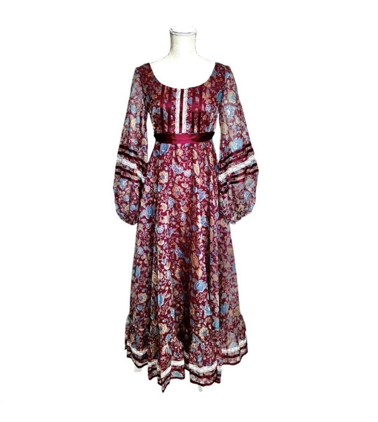 Vintage Lorrie Deb Floral Dress With Lace and Ribbon Detail Size Small