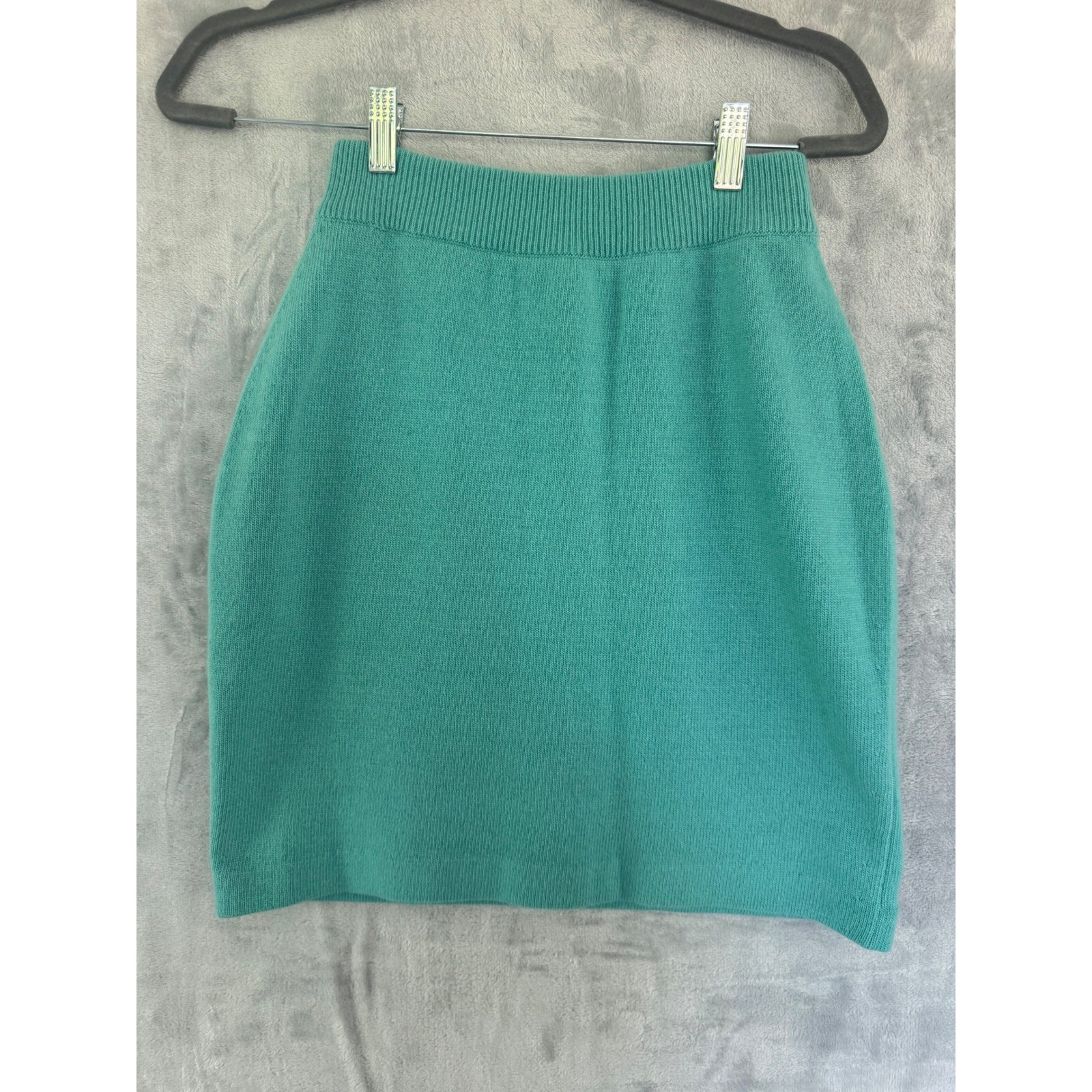 Chanel Vintage Cashmere Skirt Suit Teal Green Gold CC Buttons Scotland Sz 8 10