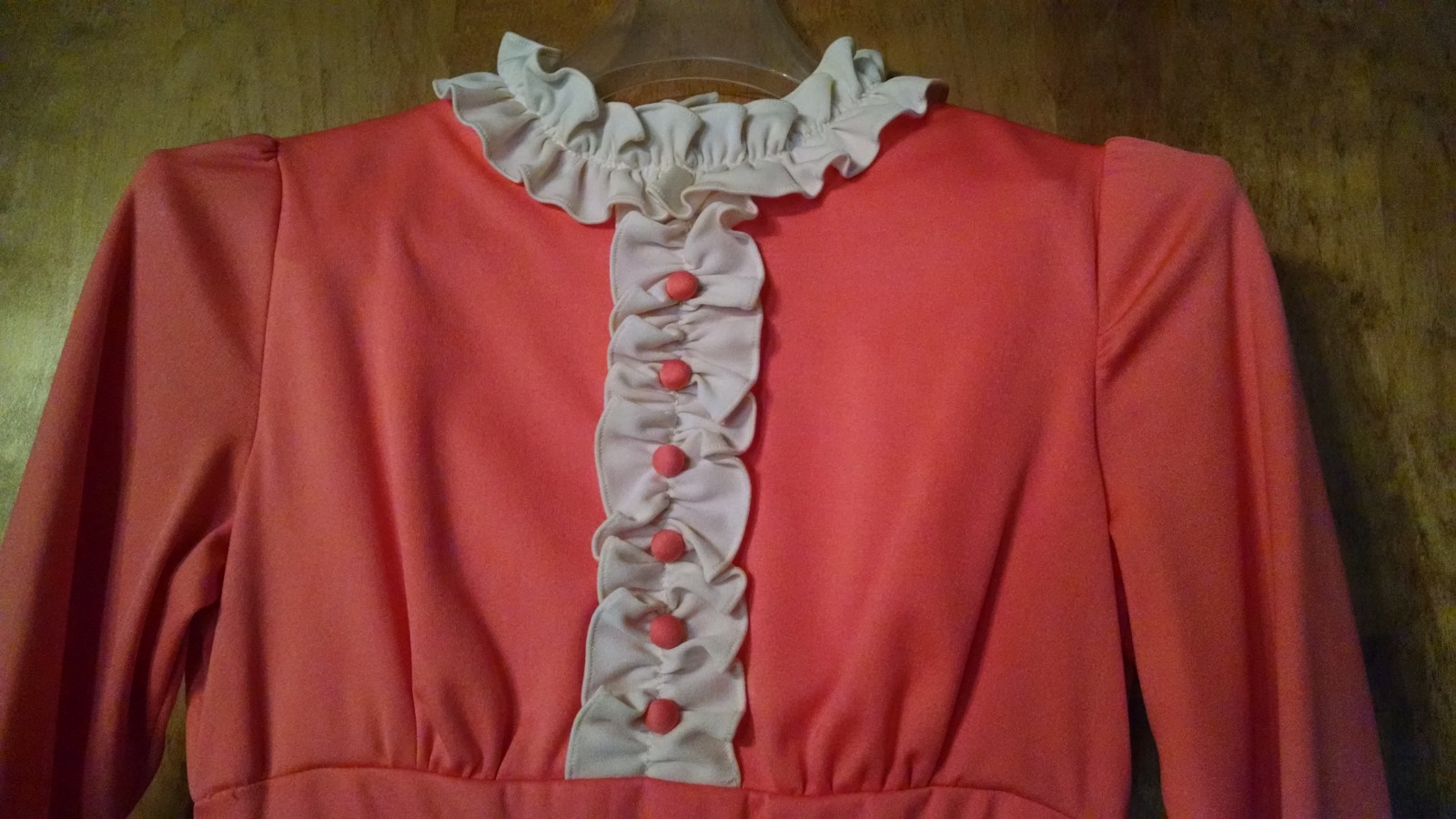 FORMAL DRESS VINTGE 1973 PEACH LORRIE DEB OFF WHITE RUFFLE NECK CUFFS ILGWU BOW.