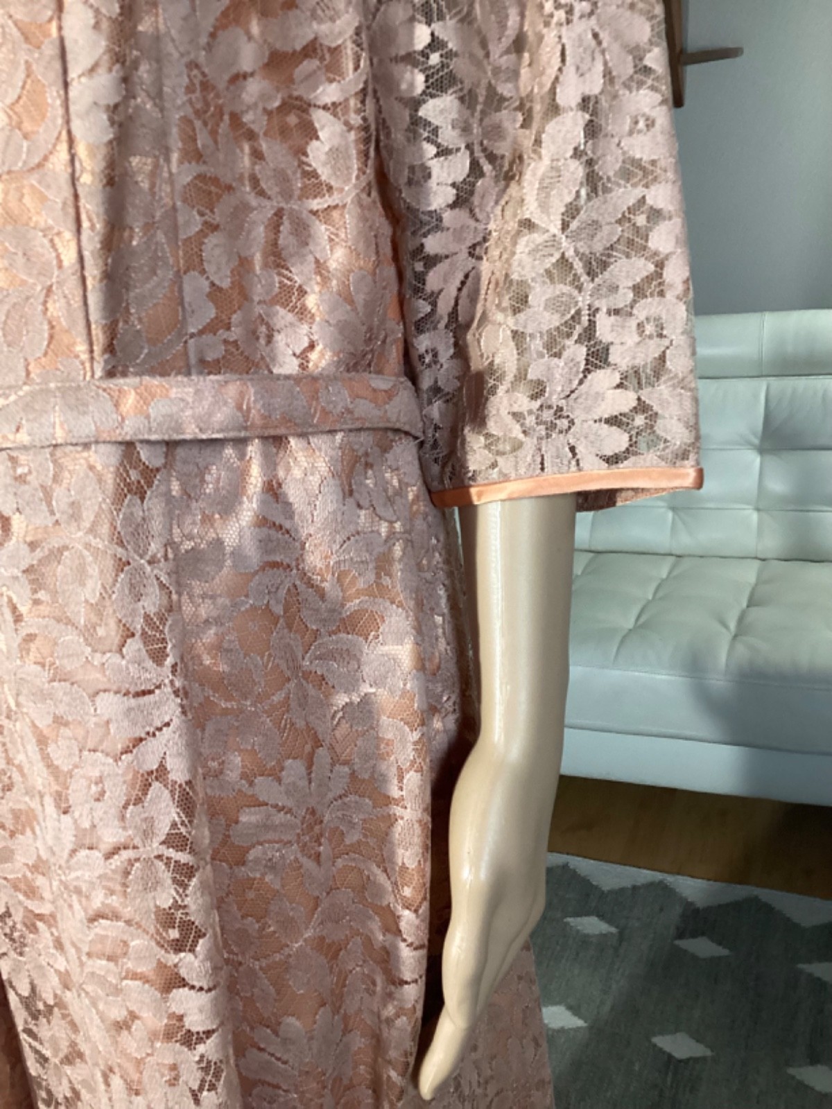 Vintage 50’s All Lace Over Apricot Satin Cocktail Party Dress XL Rockabilly