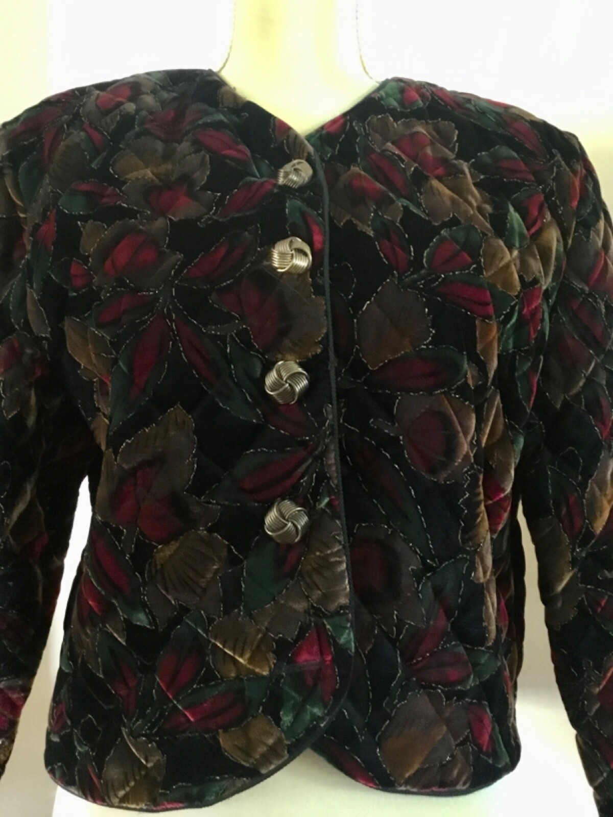 VTG GREG ADAMS SZ. LARGE LONG SLV. JACKET DARK FLORAL FABRIC QUILTED GOLD THREAD