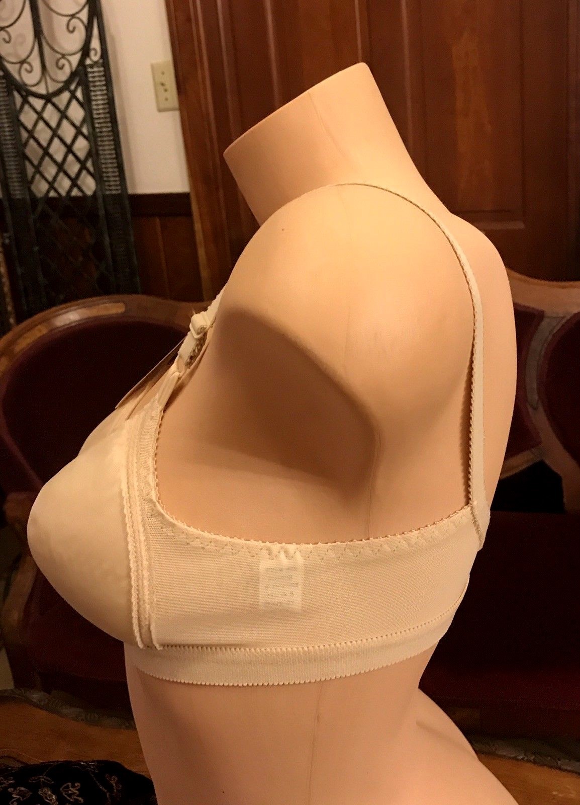 Vintage Bra Smooth Nylon Beige Nude Polyester Adjustable Lycra 1970s NEW 34B
