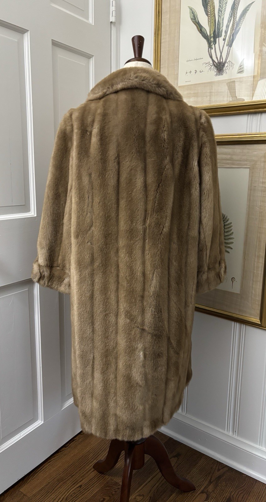 Vintage 1970’s Grandella Sportowne Faux Mink Fur Honey Brown Mid Thigh Coat M L